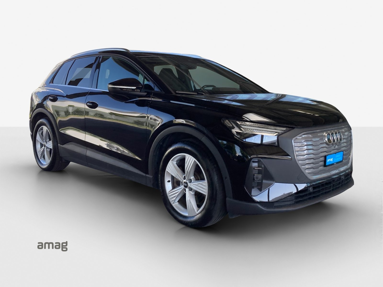 AUDI Q4 45 e-tron quattro, Électrique, Occasion / Utilisé, Automatique - 7
