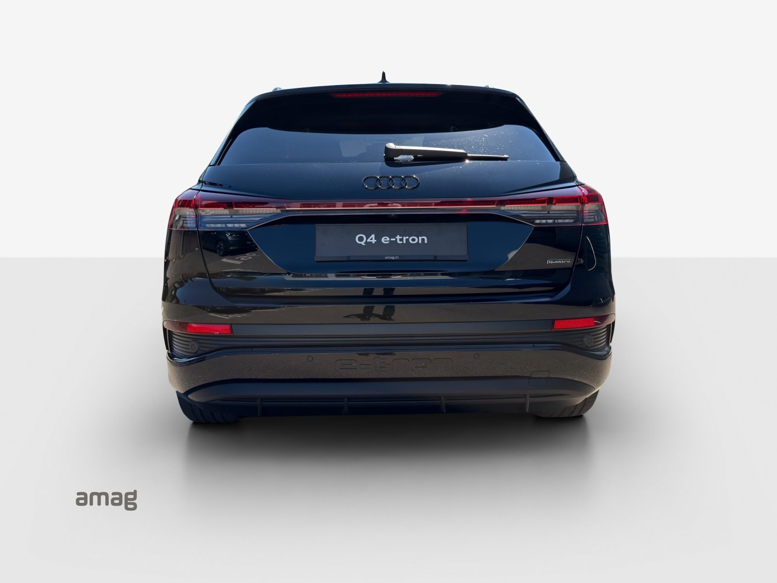 AUDI Q4 45 e-tron quattro Attraction, Elettrica, Occasioni / Usate, Automatico - 4