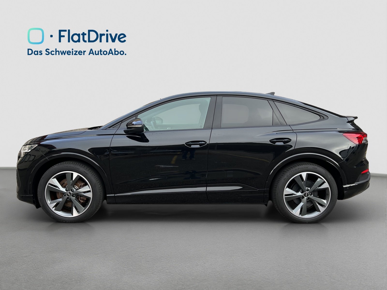AUDI Q4 Sportback e-tron 50 quattro - Anhängekupplung - Mat, Elektro, Occasion / Gebraucht, Automatik - 2
