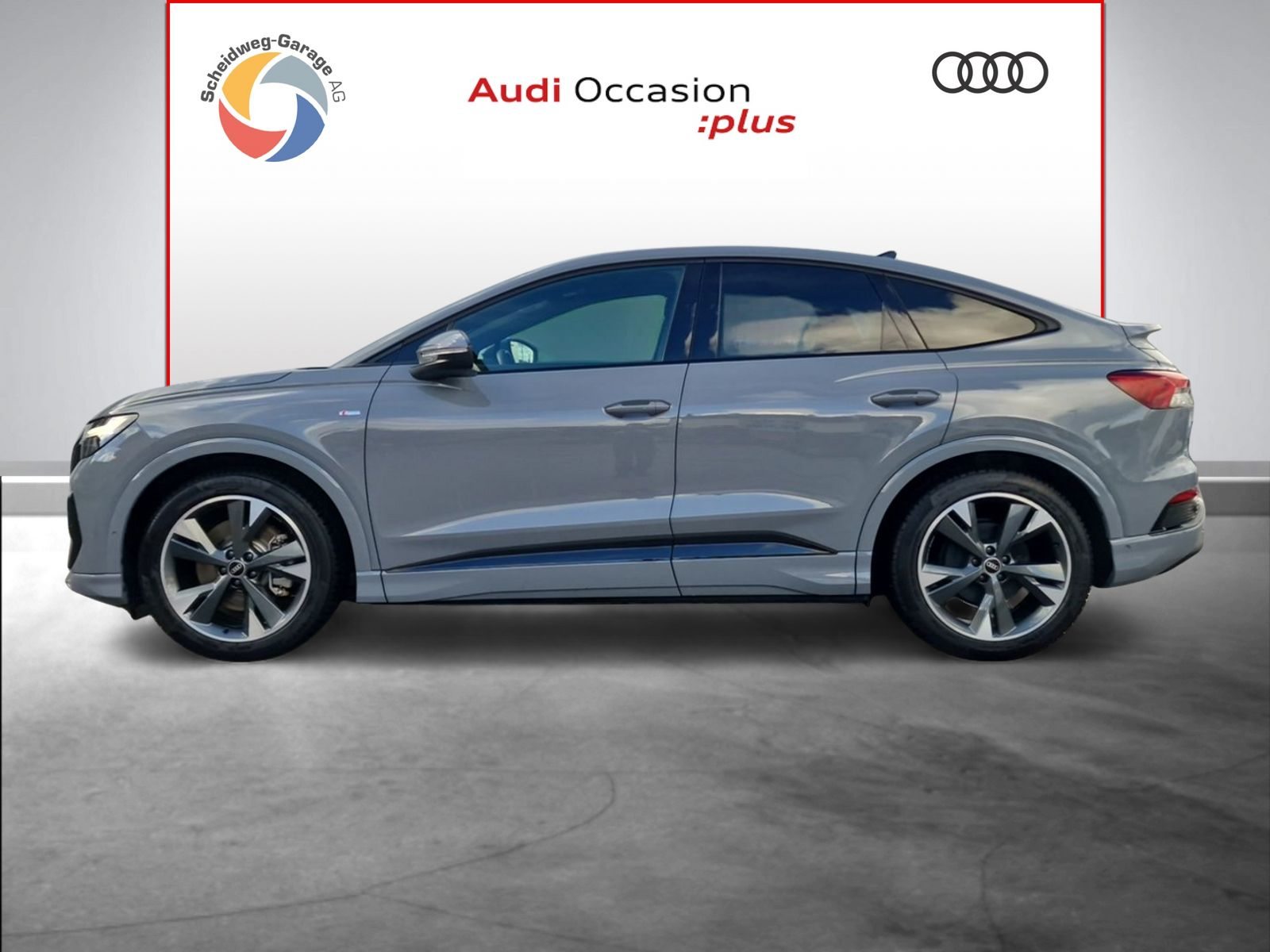 AUDI Q4 SB 40 e-tron, Electric, Second hand / Used, Automatic - 3