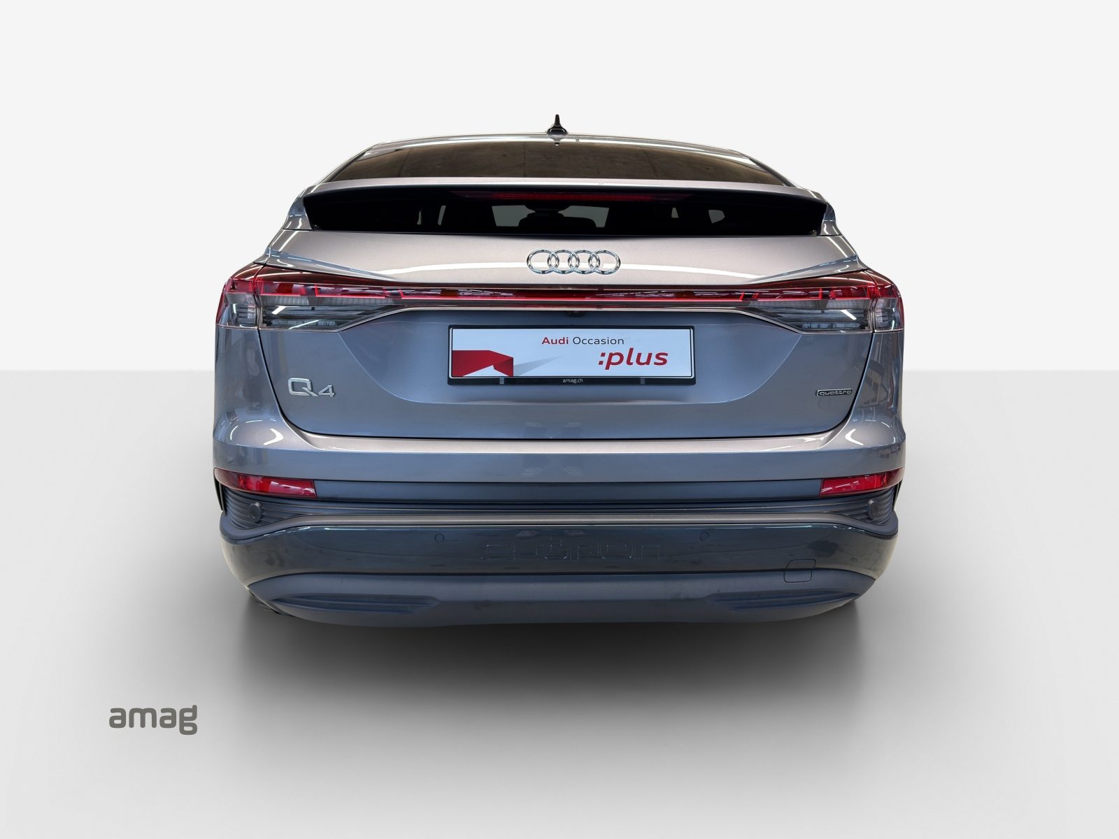 AUDI Q4 SB 45 e-tron quattro, Elektro, Occasion / Gebraucht, Automatik - 4