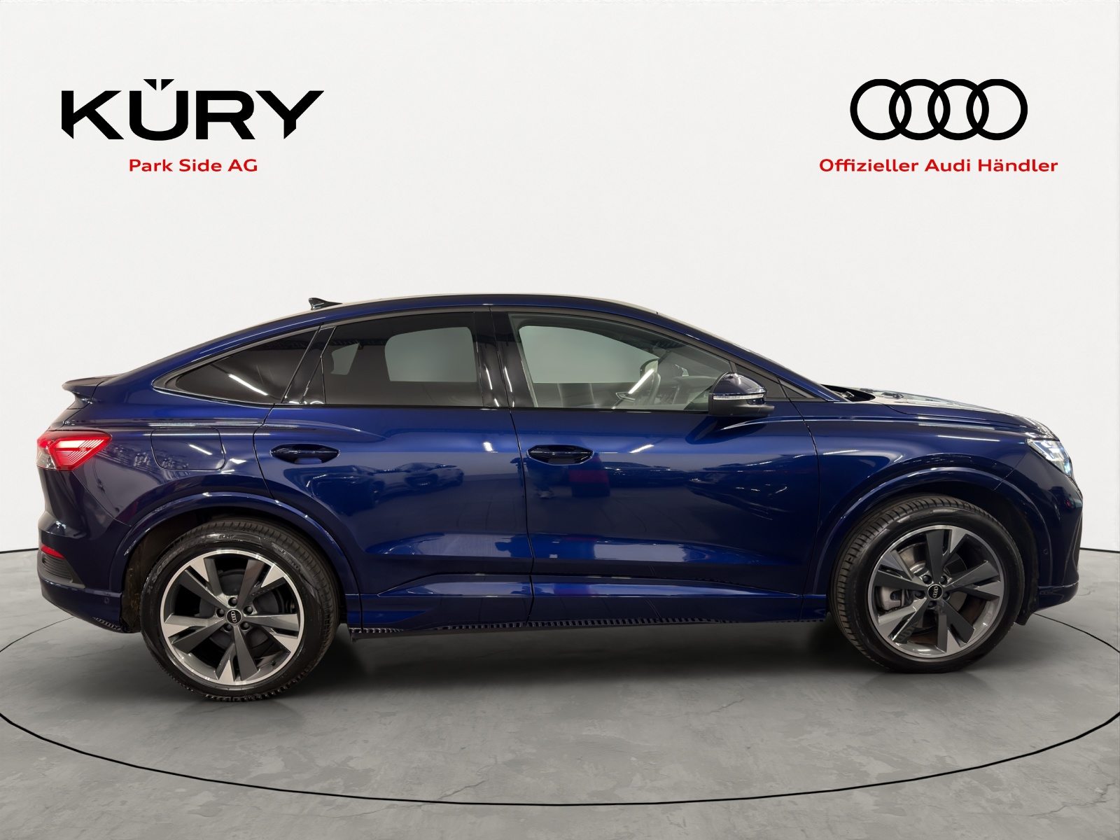 AUDI Q4 SB 50 e-tron quattro, Electric, Second hand / Used, Automatic - 3