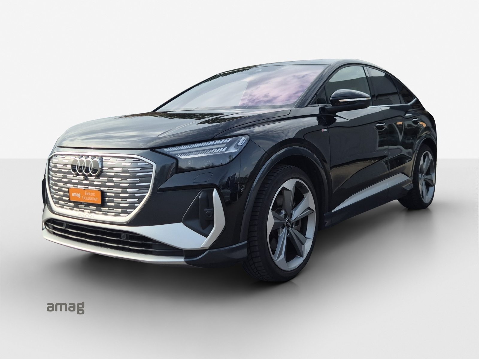AUDI Q4 SB 40 e-tron