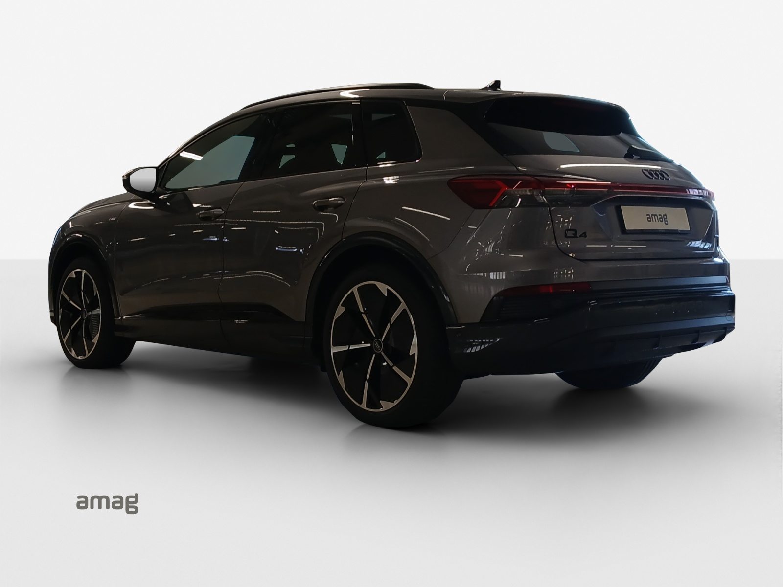 AUDI Q4 45 e-tron quattro Attraction, Électrique, Occasion / Utilisé, Automatique - 3