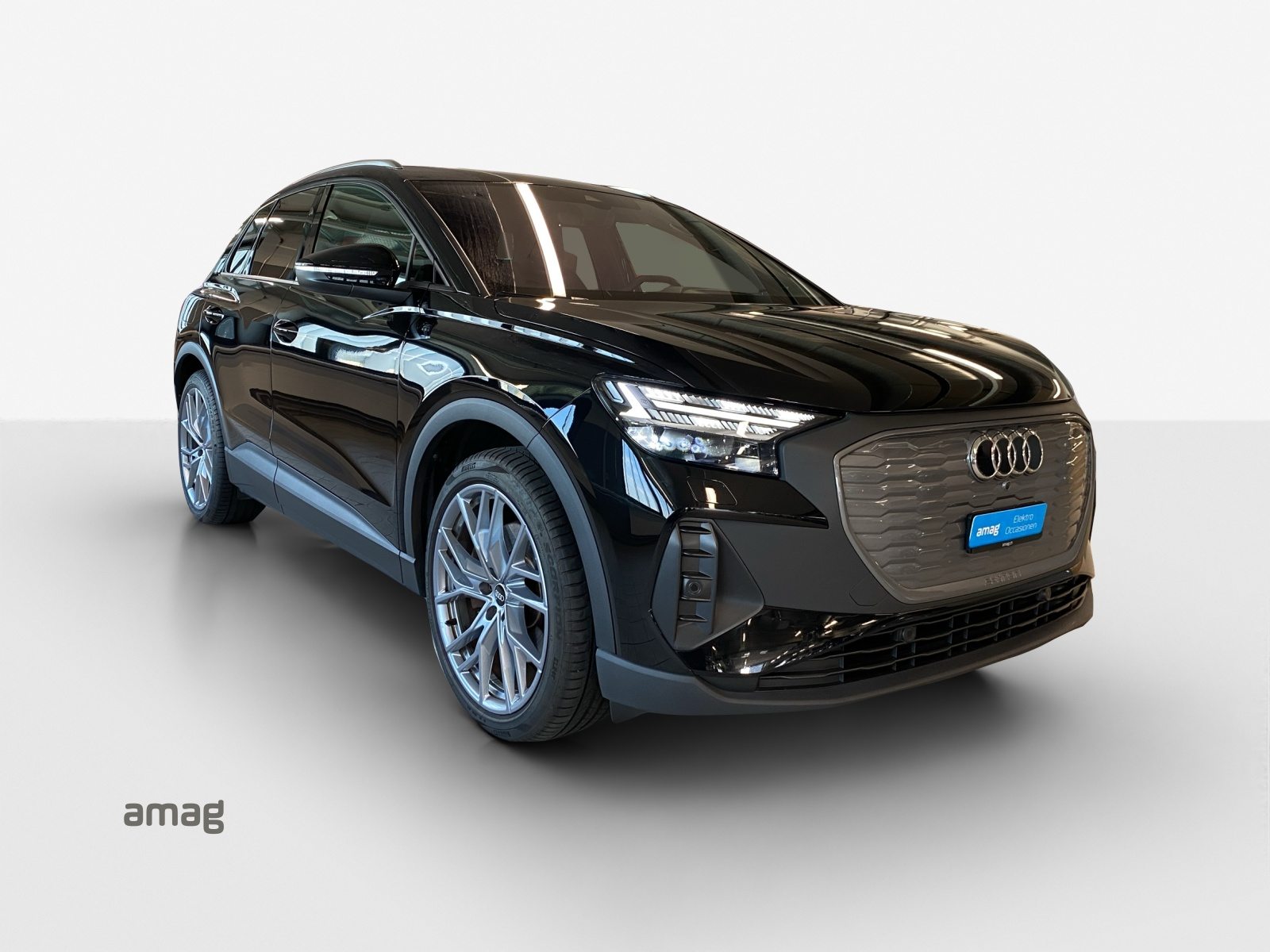 AUDI Q4 40 e-tron, Elektro, Occasion / Gebraucht, Automatik - 6