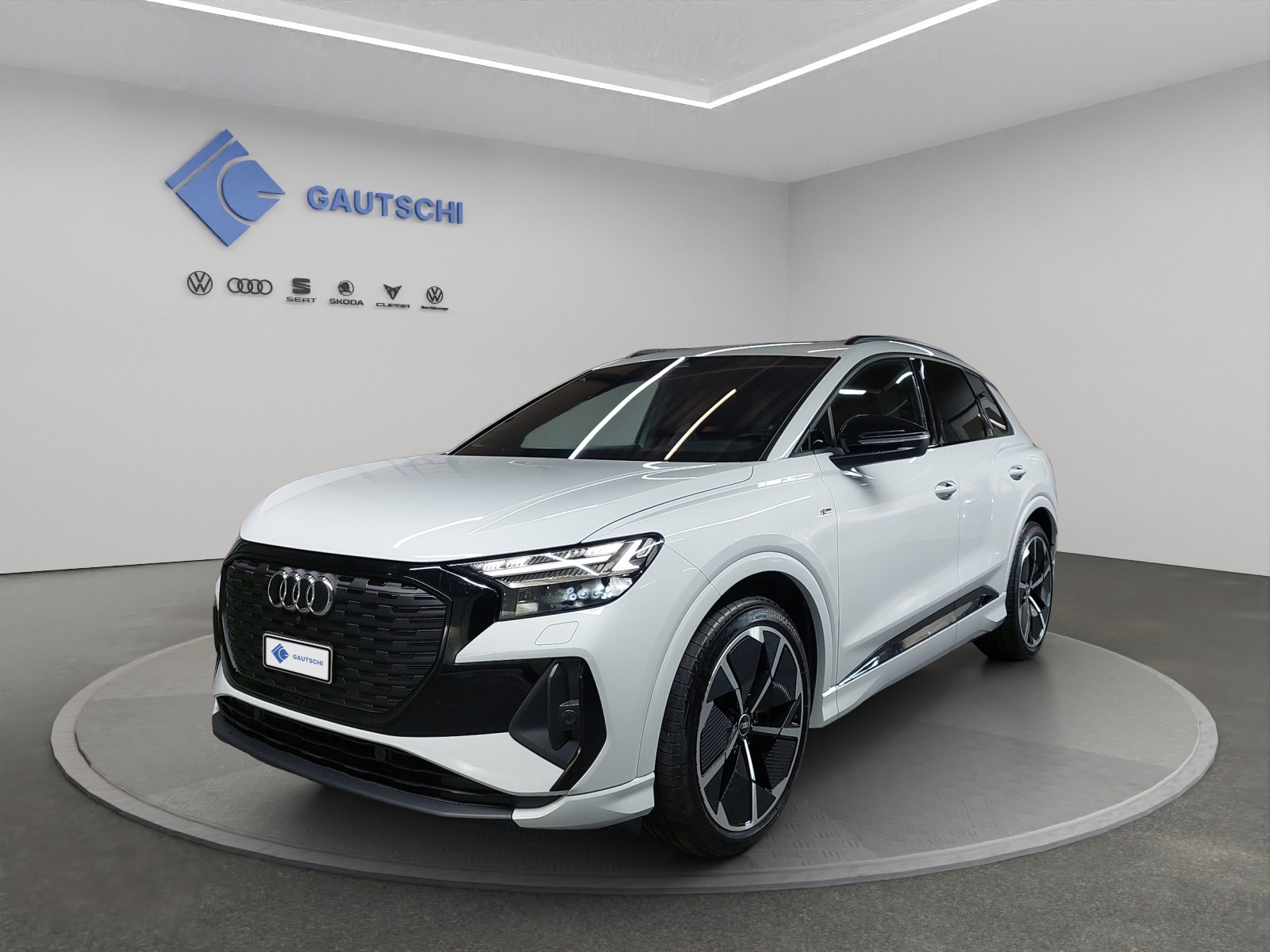 AUDI Q4 e-tron 50 quattro