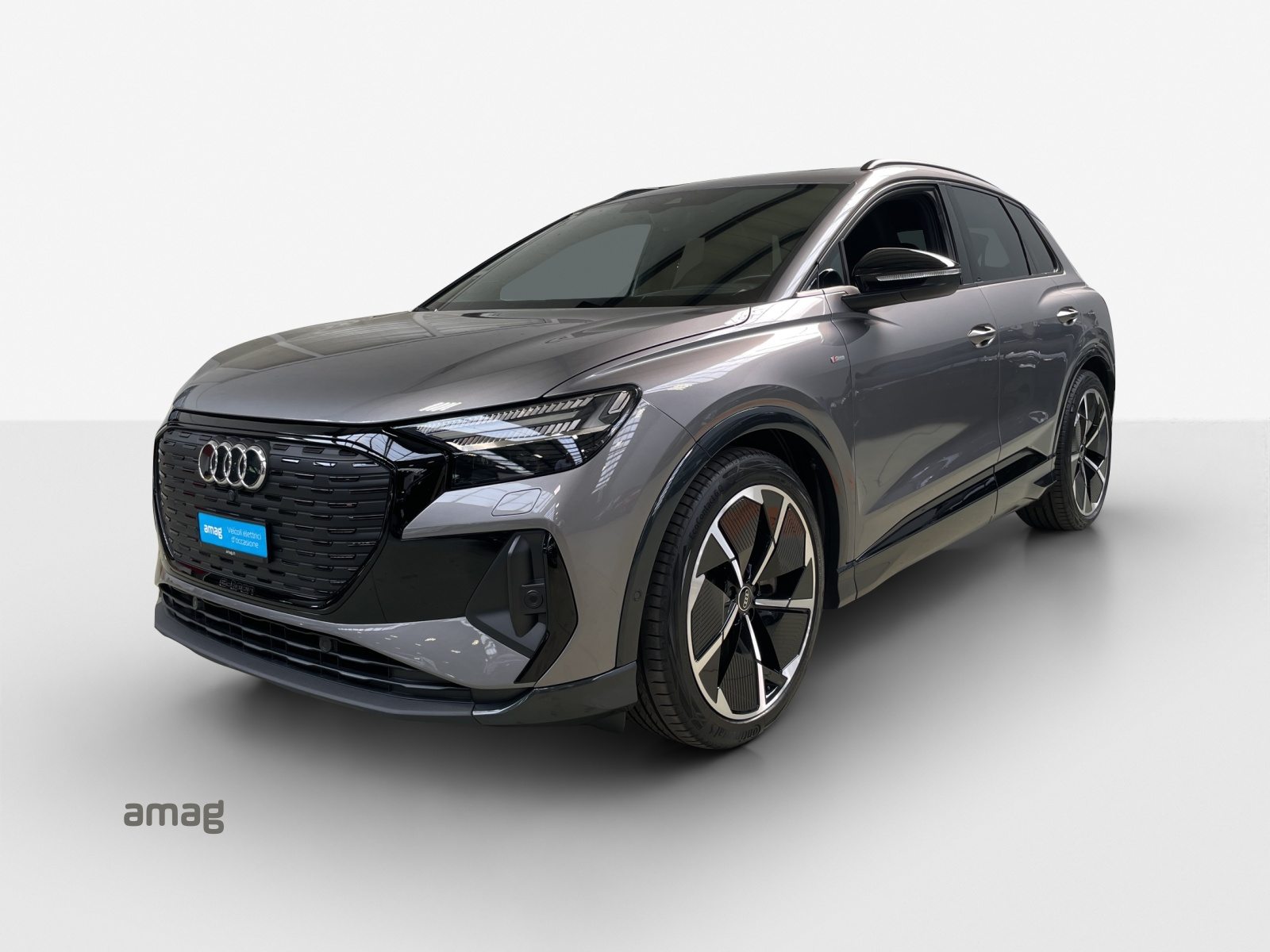 AUDI Q4 45 e-tron quattro