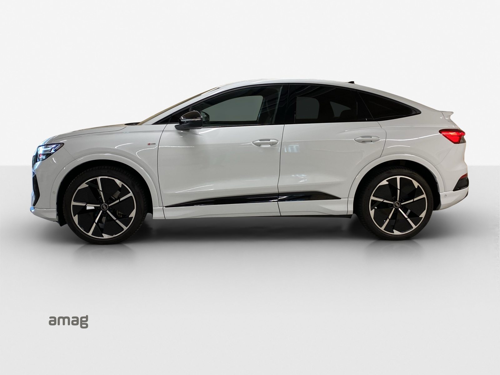 AUDI Q4 SB 50 e-tron quattro, Électrique, Occasion / Utilisé, Automatique - 3