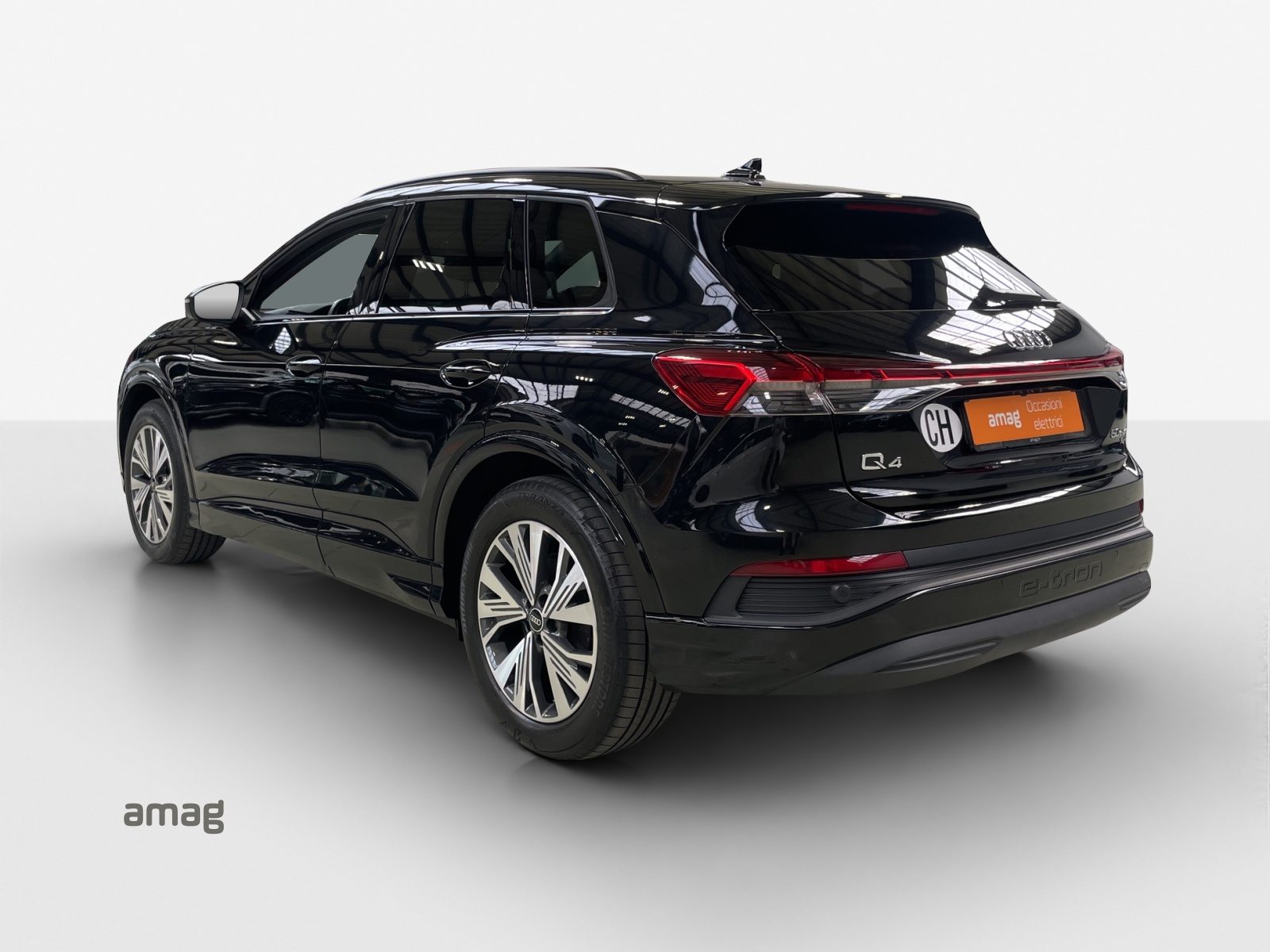 AUDI Q4 50 e-tron quattro, Elektro, Occasion / Gebraucht, Automatik - 4