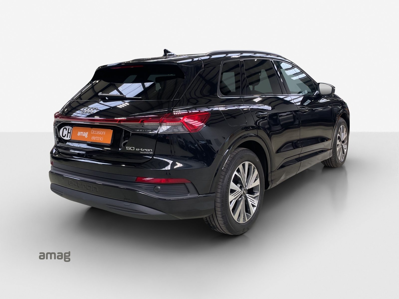 AUDI Q4 50 e-tron quattro, Elektro, Occasion / Gebraucht, Automatik - 6