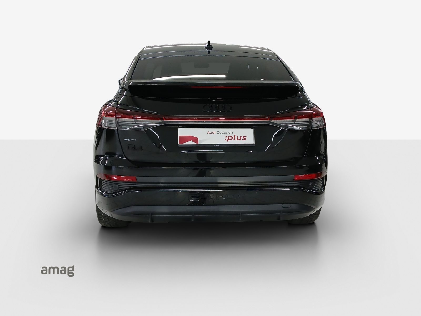 AUDI Q4 SB 40 e-tron, Elektro, Occasion / Gebraucht, Automatik - 4