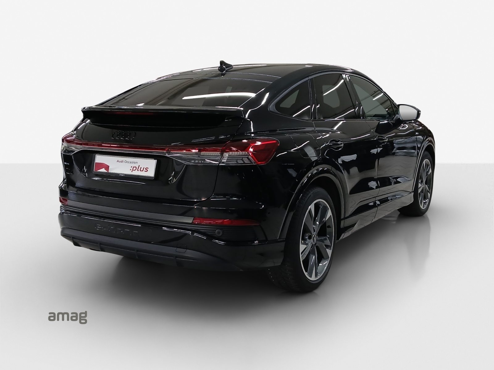 AUDI Q4 SB 40 e-tron, Elektro, Occasion / Gebraucht, Automatik - 5