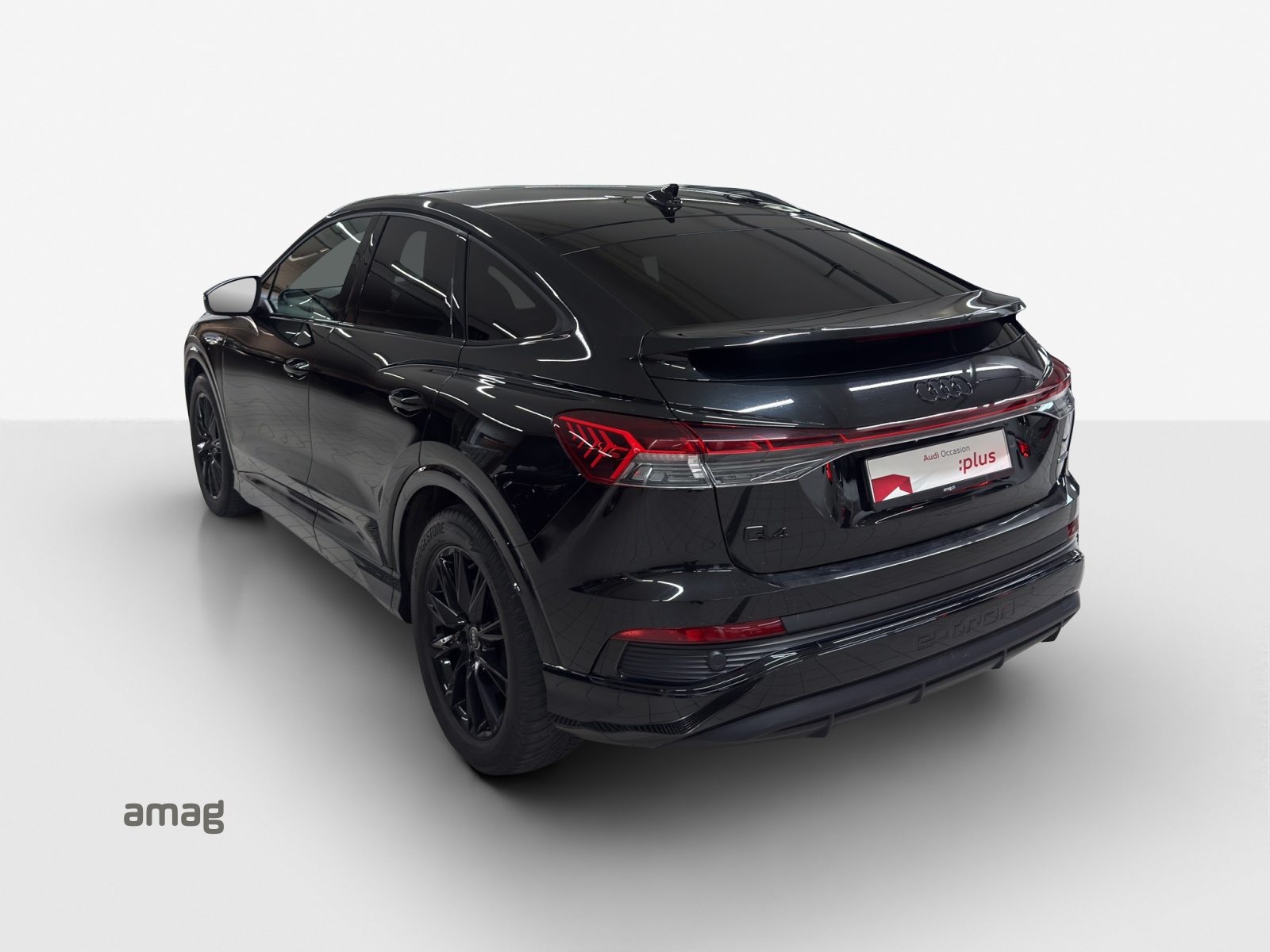 AUDI Q4 SB 50 e-tron quattro, Elektro, Occasion / Gebraucht, Automatik - 3