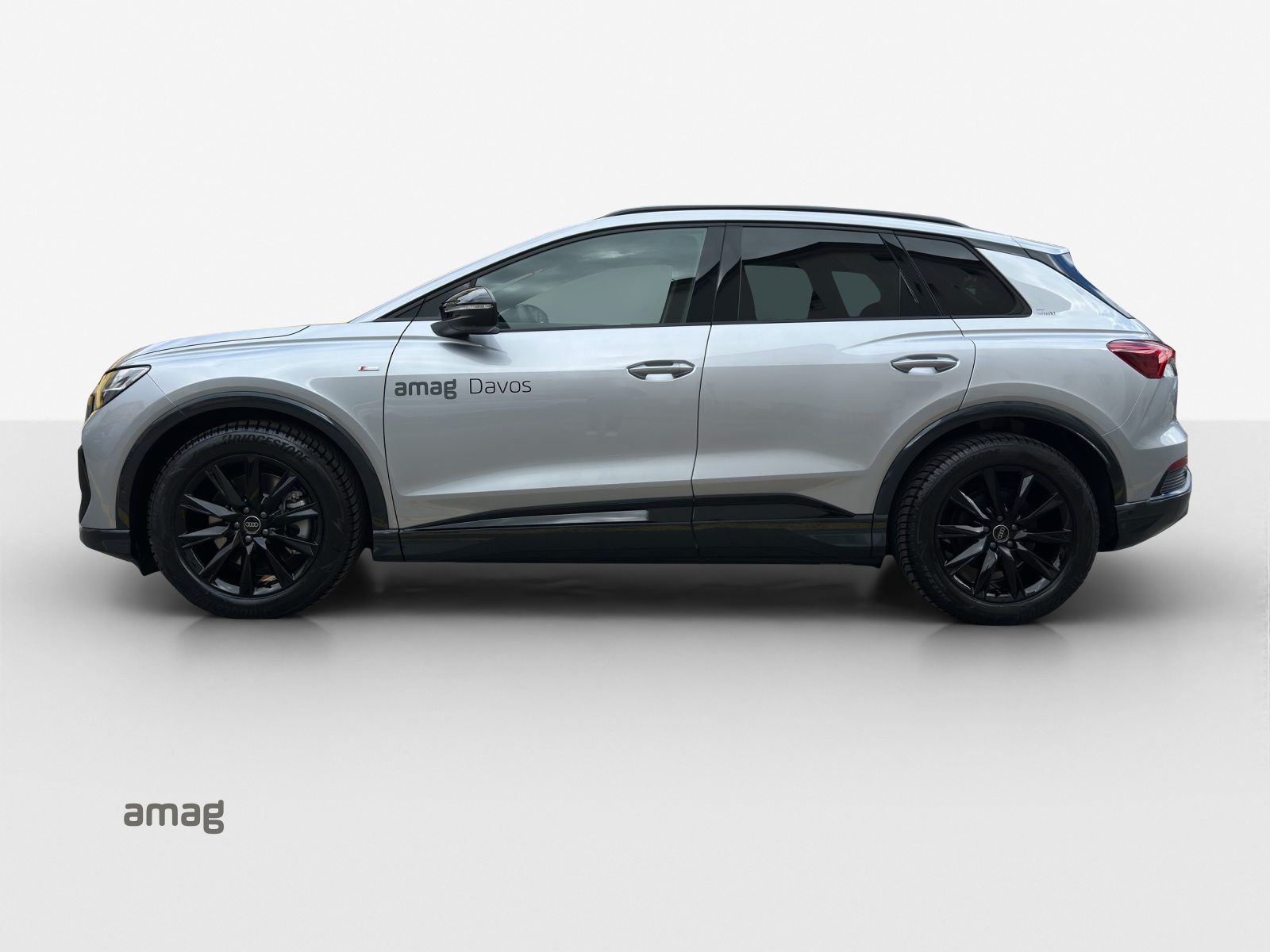 AUDI Q4 45 e-tron quattro Edition Swiss-Ski, Électrique, Occasion / Utilisé, Automatique - 2