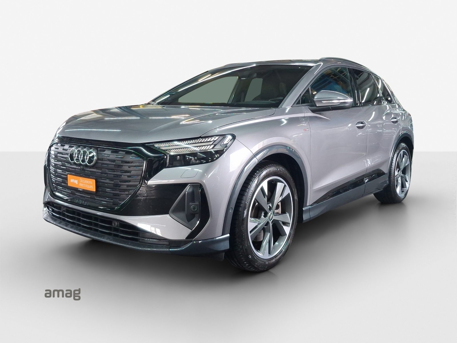 AUDI Q4 45 e-tron quattro