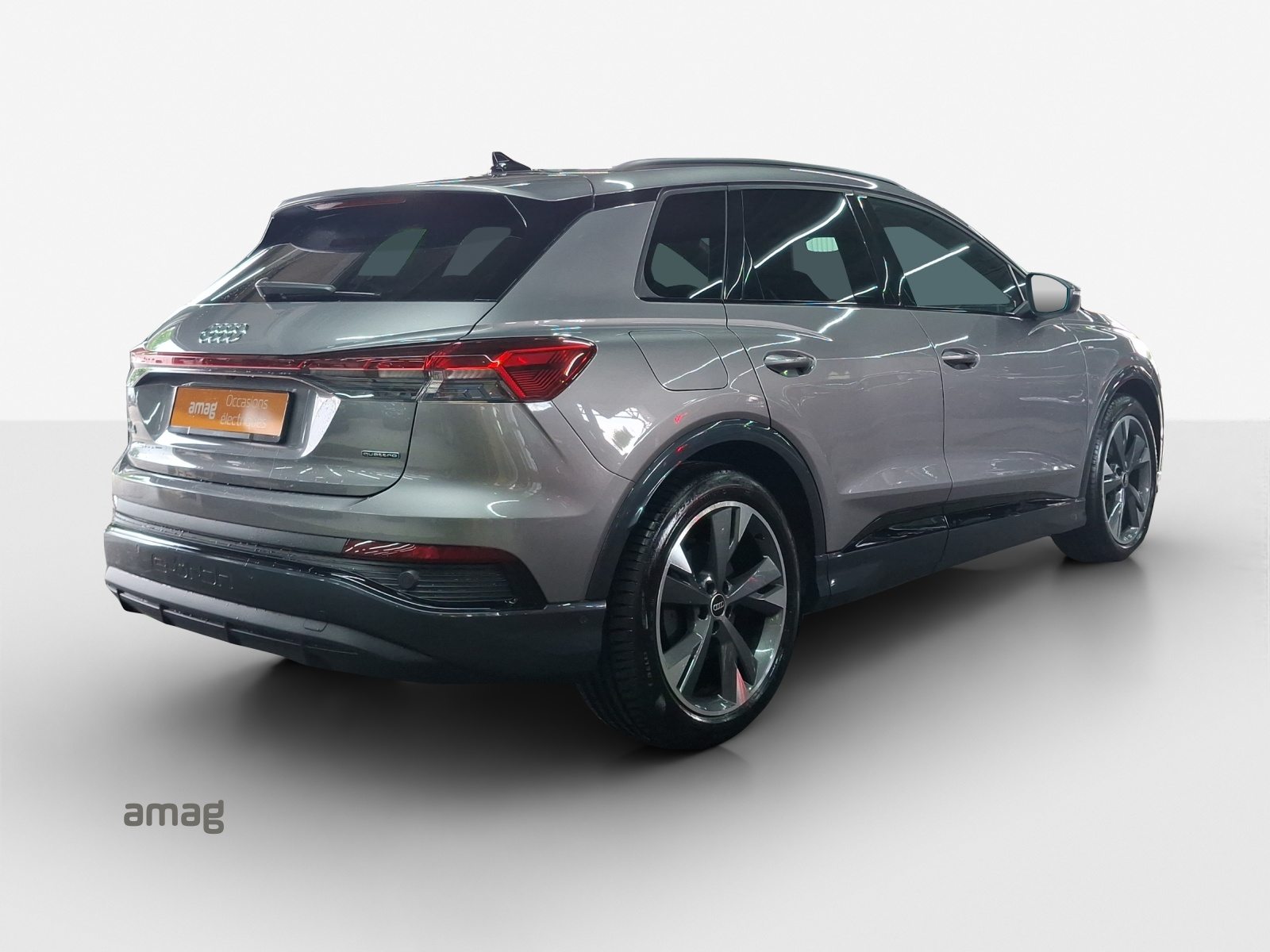 AUDI Q4 45 e-tron quattro, Elektro, Occasion / Gebraucht, Automatik - 5