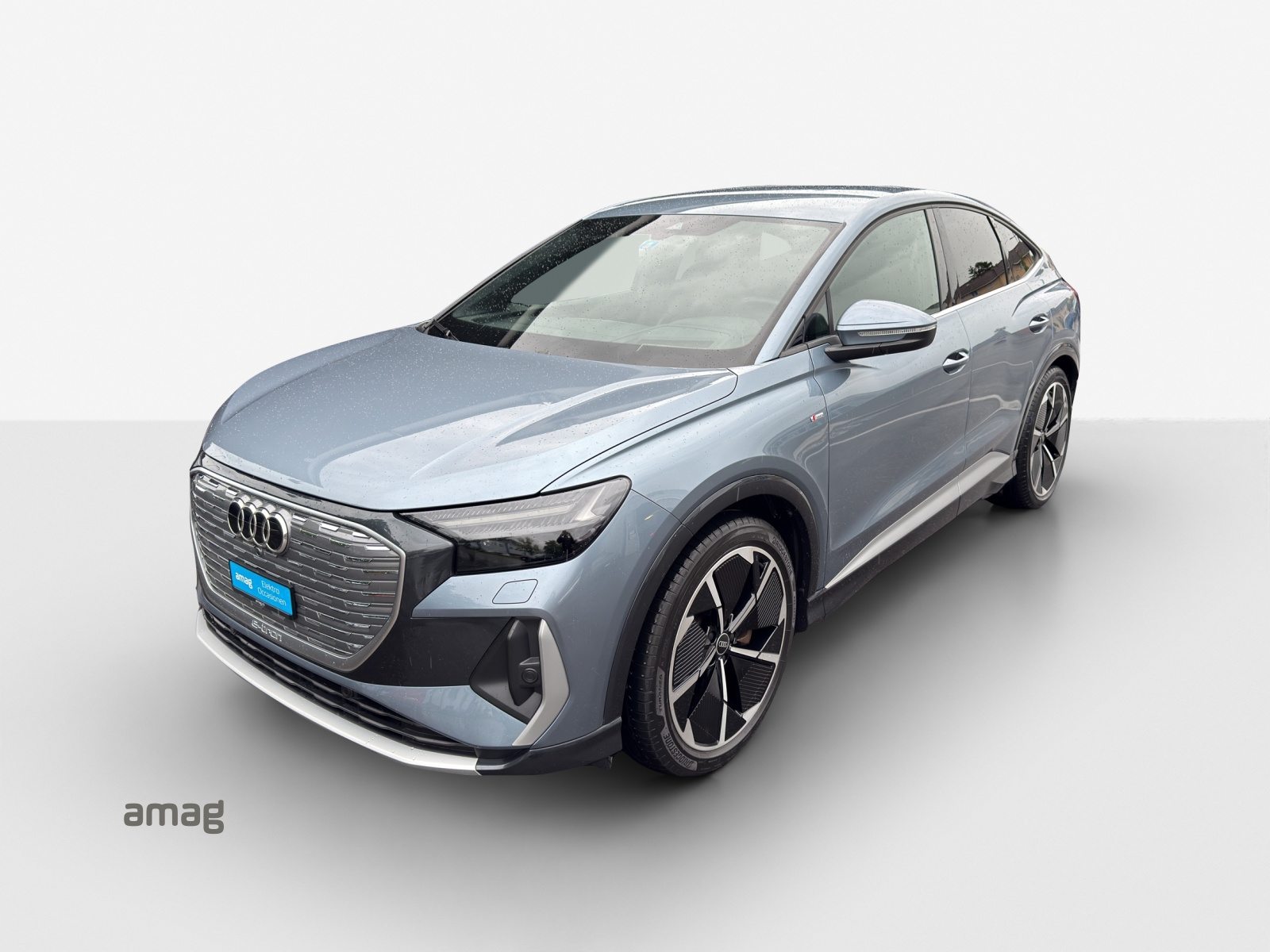 AUDI Q4 SB 50 e-tron quattro