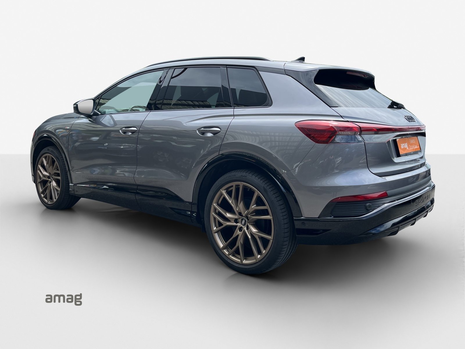 AUDI Q4 50 e-tron quattro, Elektro, Occasion / Gebraucht, Automatik - 3