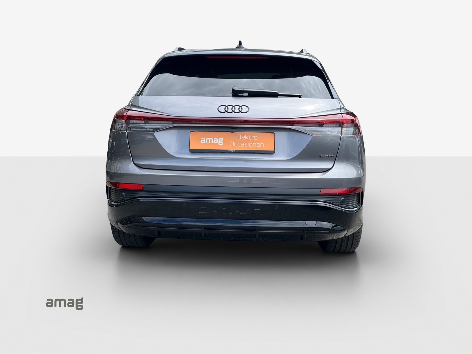 AUDI Q4 50 e-tron quattro, Elektro, Occasion / Gebraucht, Automatik - 5