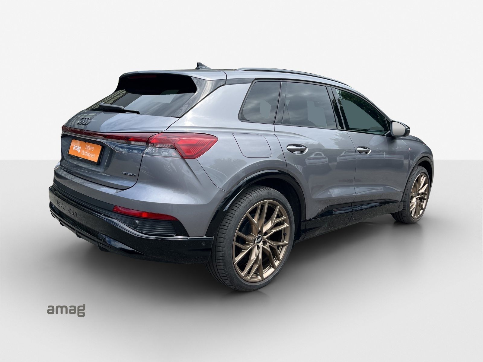 AUDI Q4 50 e-tron quattro, Elektro, Occasion / Gebraucht, Automatik - 6