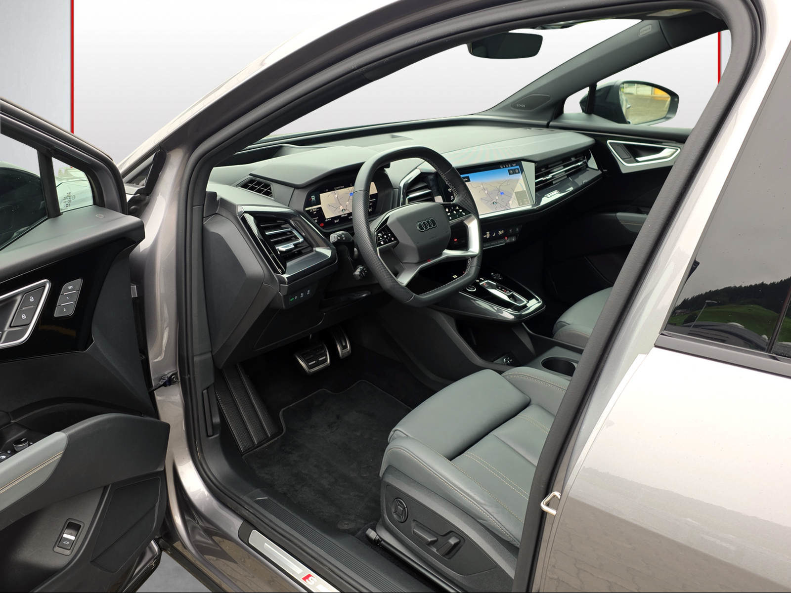 AUDI Q4 50 e-tron quattro, Elektro, Occasion / Gebraucht, Automatik - 6