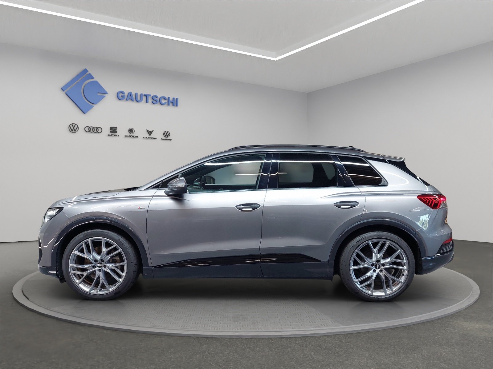 AUDI Q4 e-tron 40, Elektro, Occasion / Gebraucht, Automatik - 2