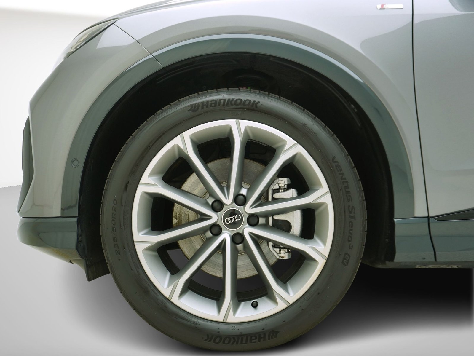 AUDI Q4 e-tron 55 S line quattro **Audi Werksgarantie bis 05, Elettrica, Occasioni / Usate, Automatico - 7