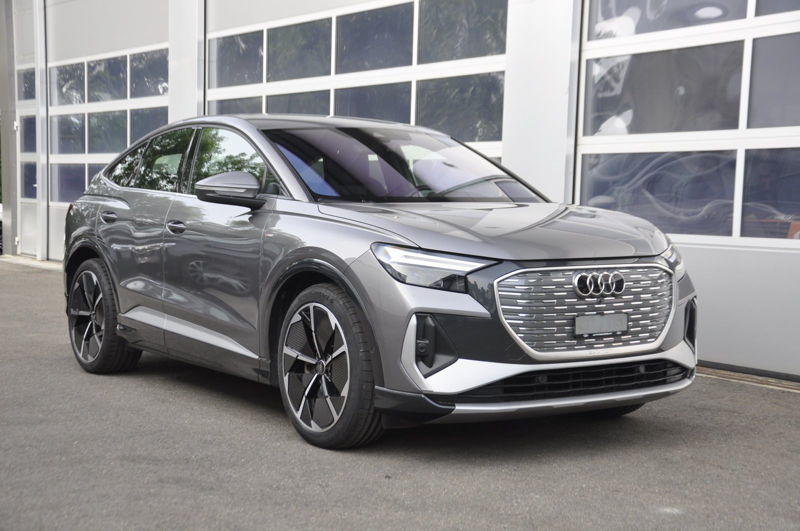 AUDI Q4 Sportback e-tron 50 quattro S line