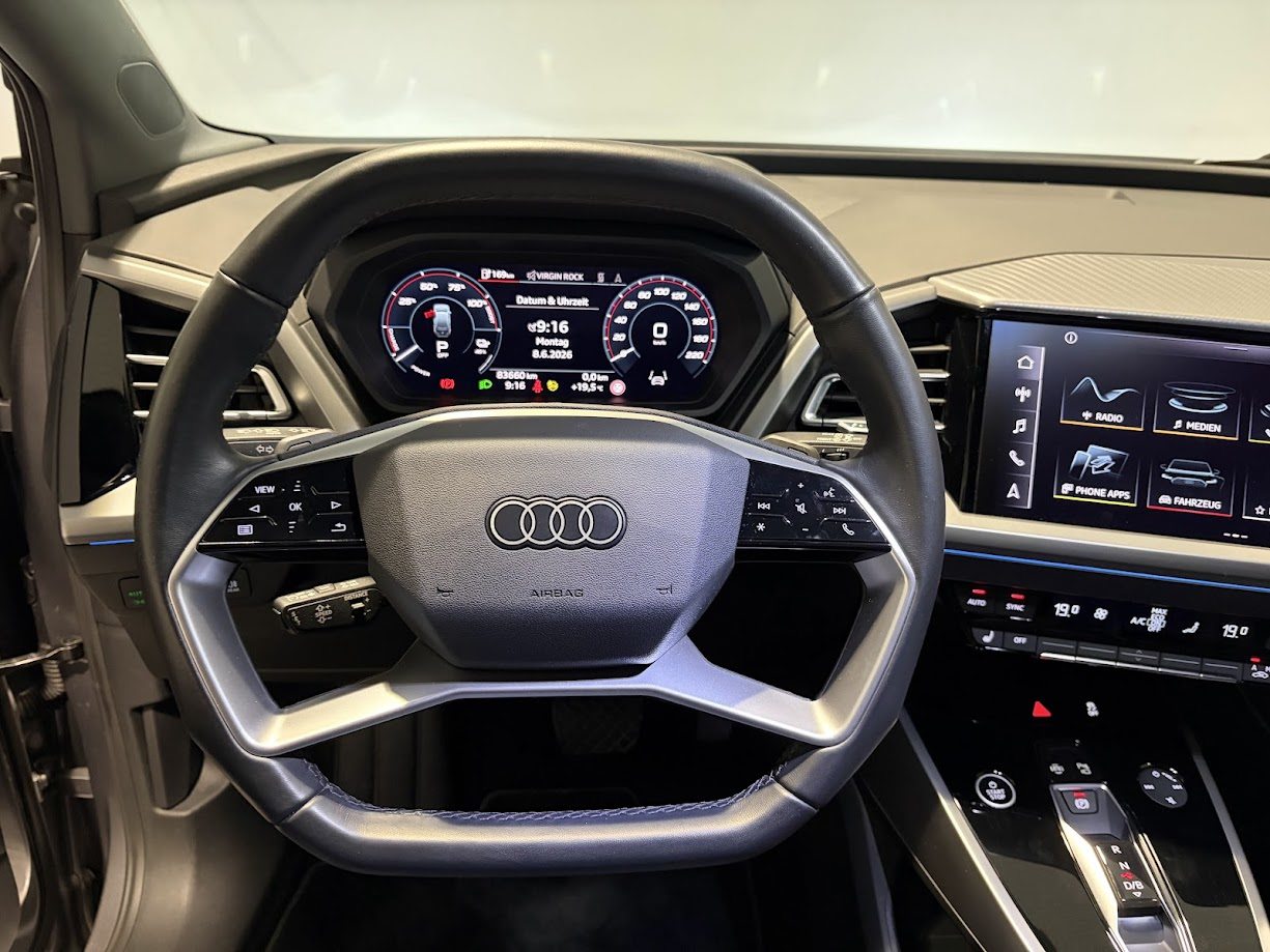 AUDI Q4 50 e-tron quattro, Electric, Second hand / Used, Automatic - 6
