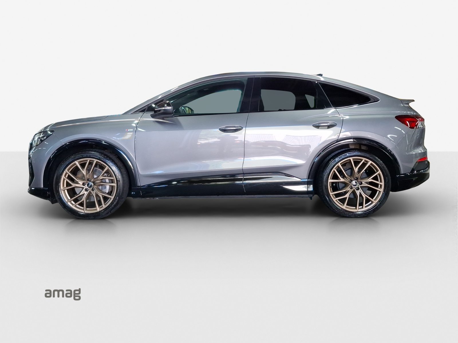 AUDI Q4 SB 50 e-tron quattro, Électrique, Occasion / Utilisé, Automatique - 2