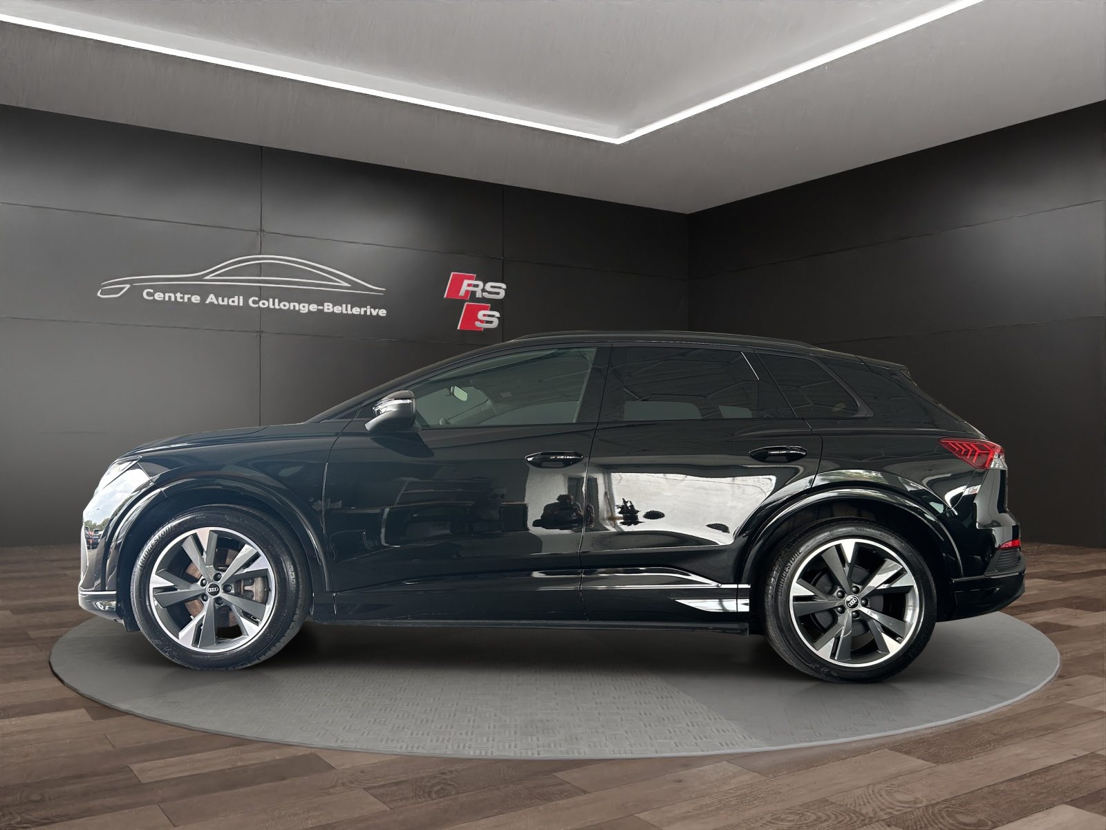 AUDI Q4 50 e-tron quattro, Elettrica, Occasioni / Usate, Automatico - 3