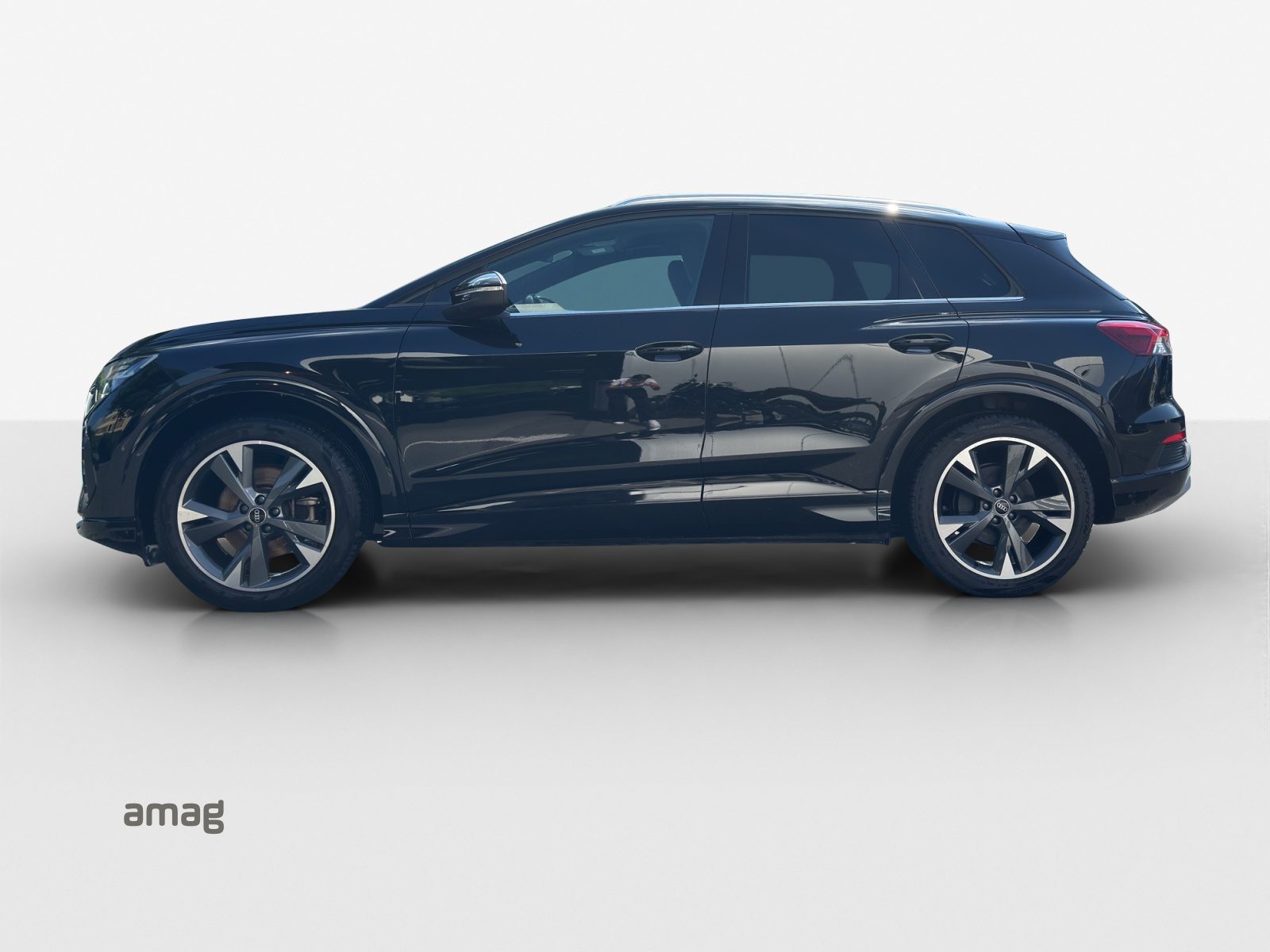 AUDI Q4 35 e-tron, Elektro, Occasion / Gebraucht, Automatik - 2