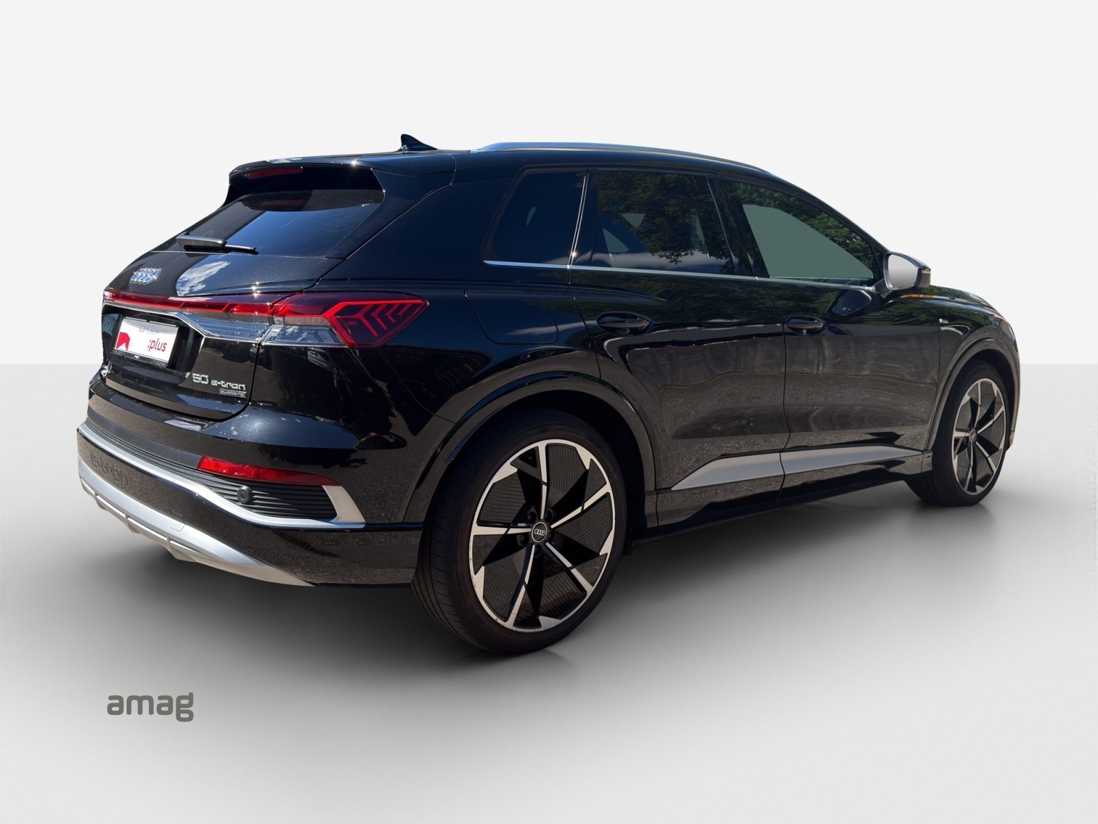 AUDI Q4 50 e-tron quattro, Elektro, Occasion / Gebraucht, Automatik - 6