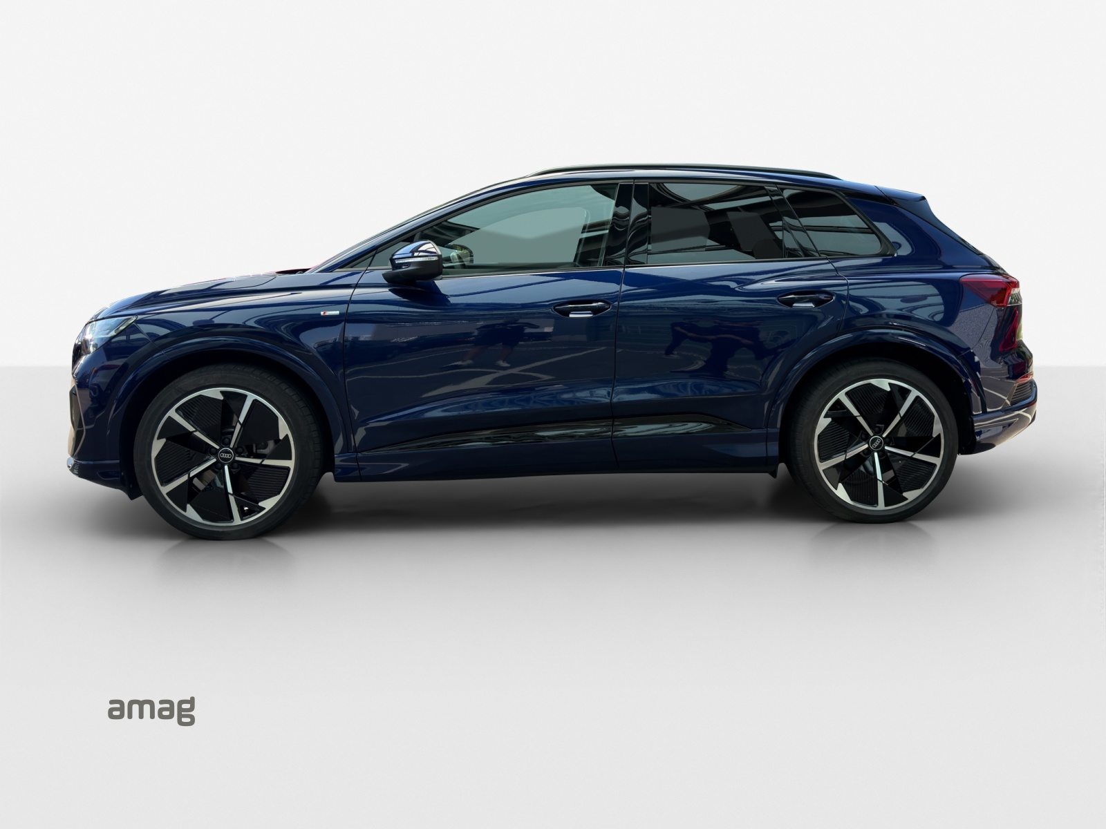 AUDI Q4 40 e-tron, Elektro, Occasion / Gebraucht, Automatik - 2