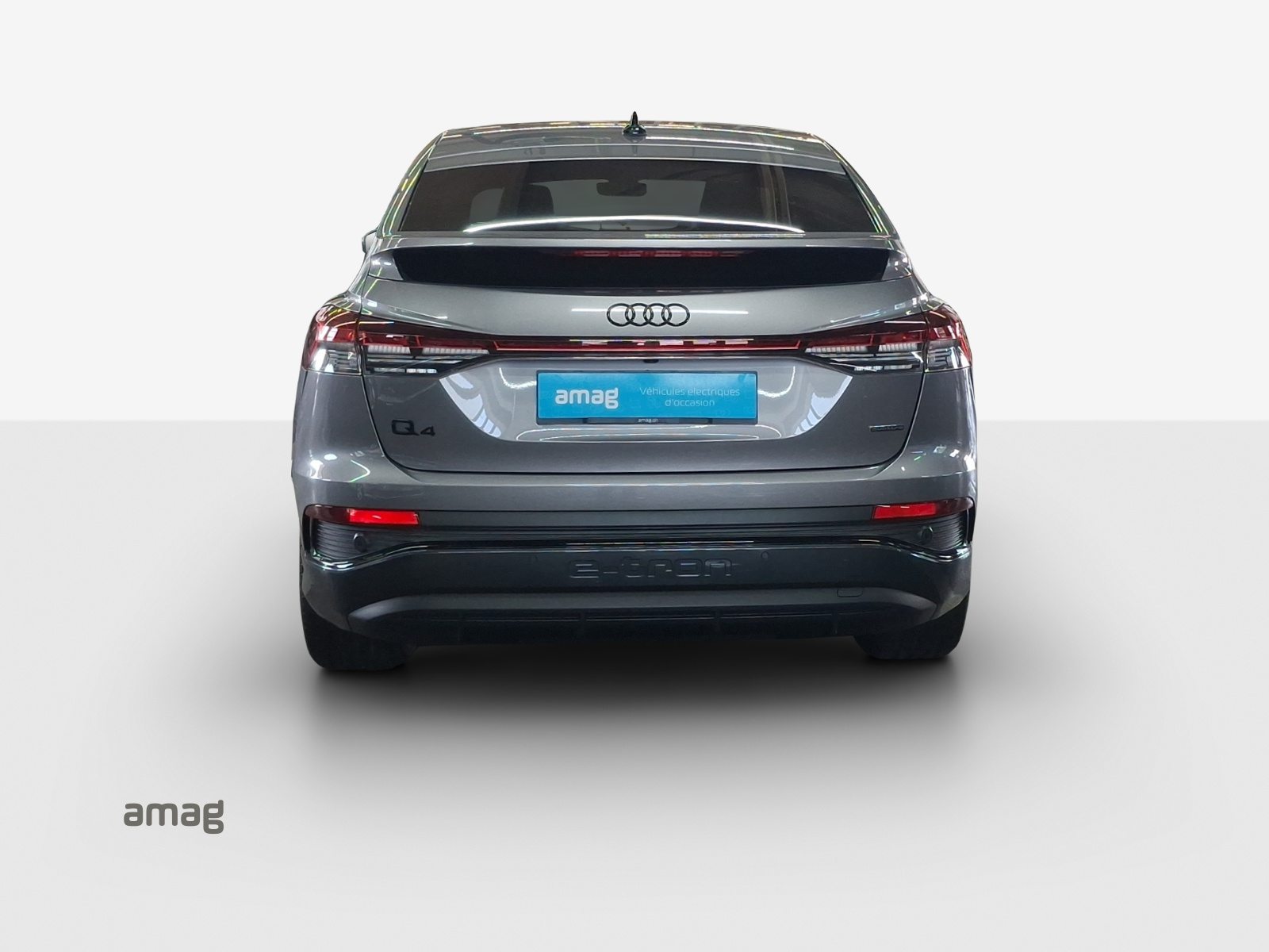 AUDI Q4 SB 50 e-tron quattro, Elektro, Occasion / Gebraucht, Automatik - 5