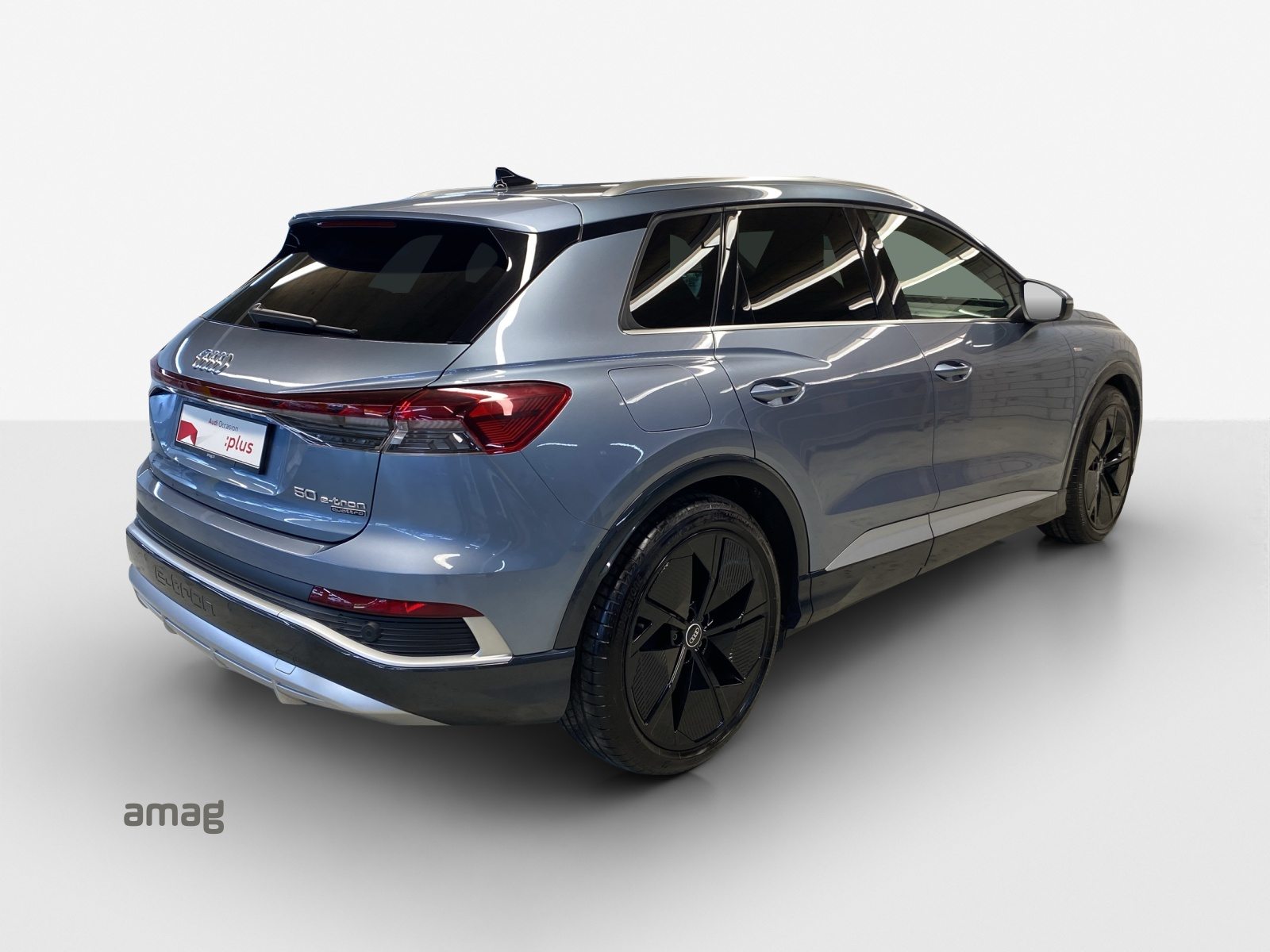 AUDI Q4 50 e-tron quattro, Elektro, Occasion / Gebraucht, Automatik - 6