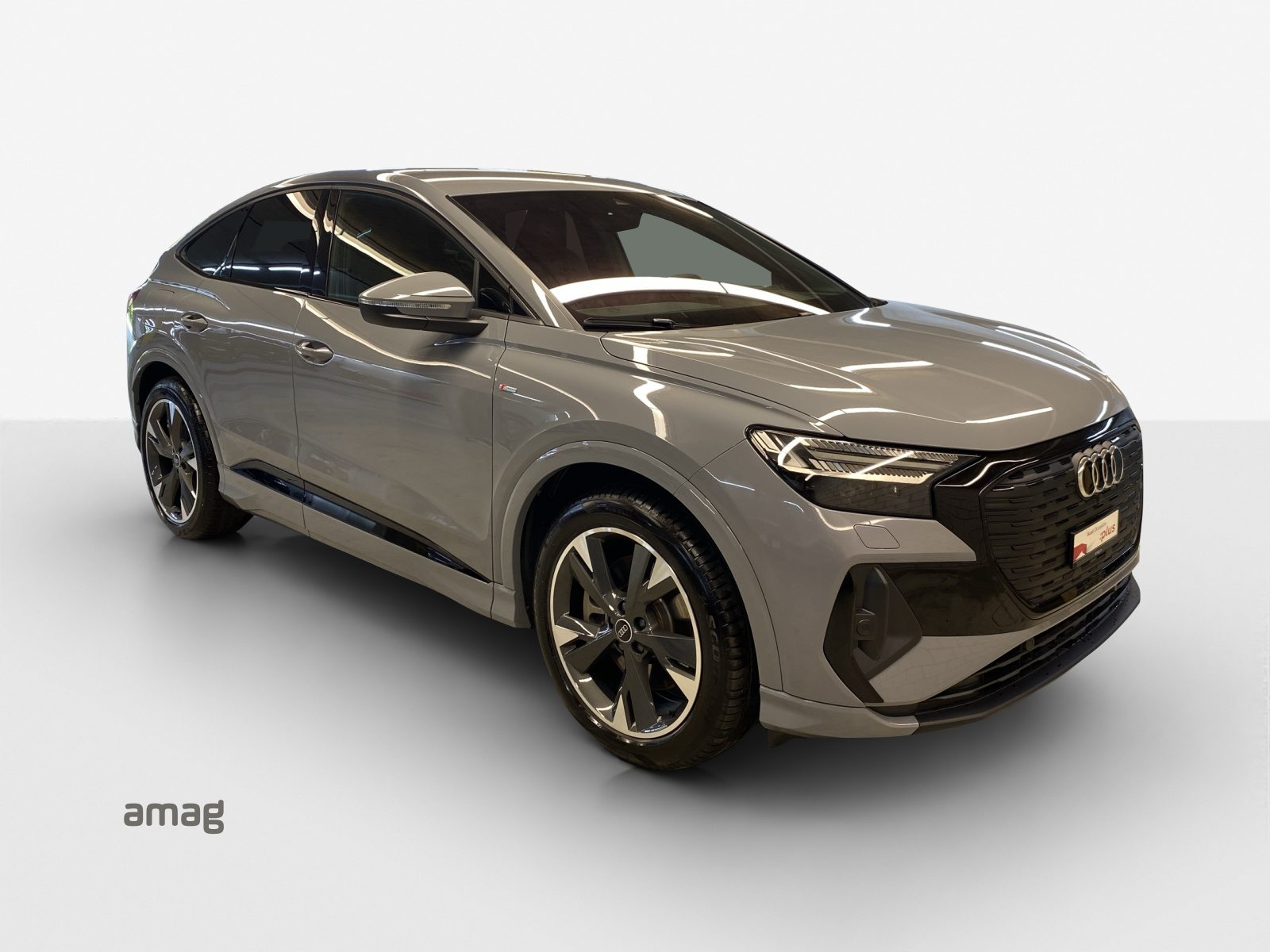 AUDI Q4 SB 50 e-tron quattro, Elektro, Occasion / Gebraucht, Automatik - 6