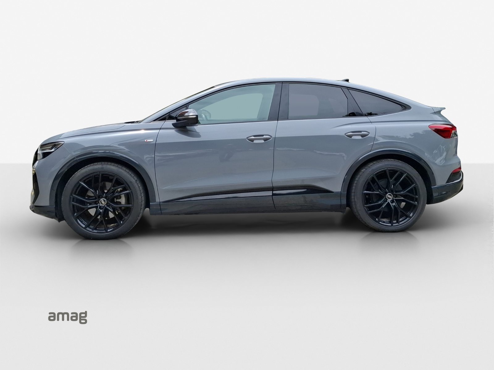 AUDI Q4 SB 50 e-tron quattro, Électrique, Occasion / Utilisé, Automatique - 2