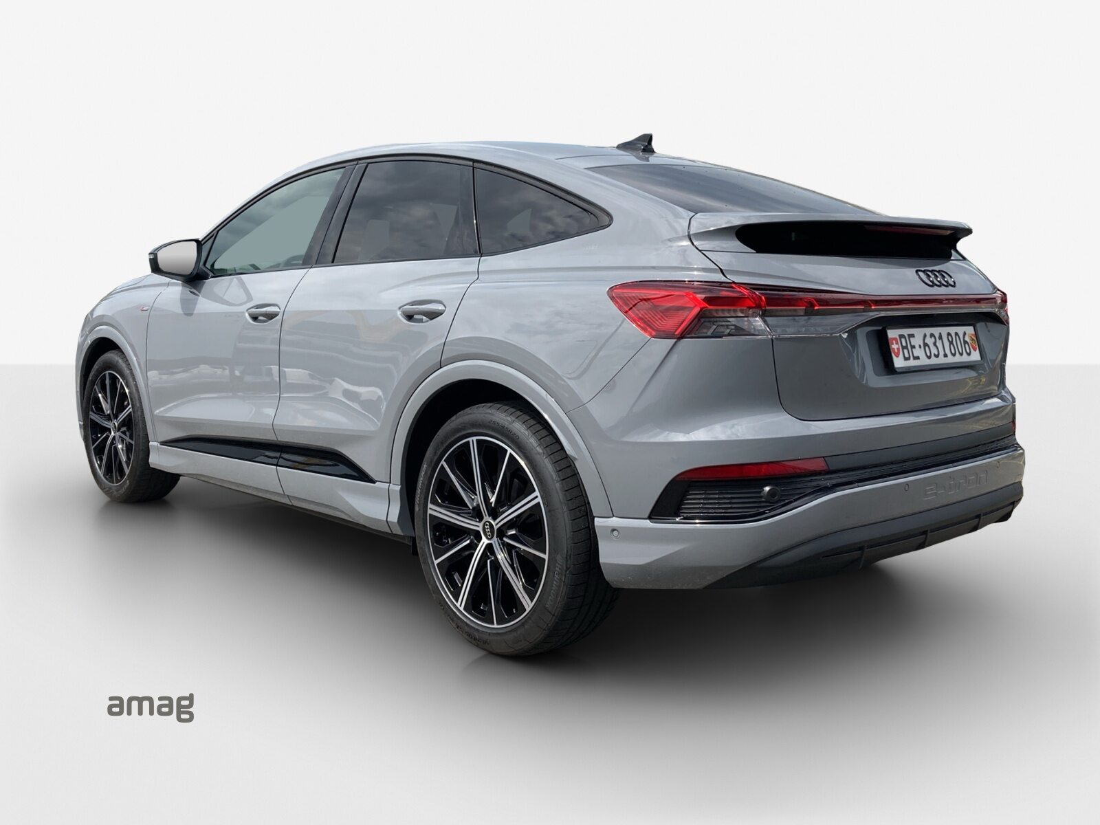 AUDI Q4 SB 45 e-tron quattro Edition Swiss-Ski, Elettrica, Occasioni / Usate, Automatico - 3