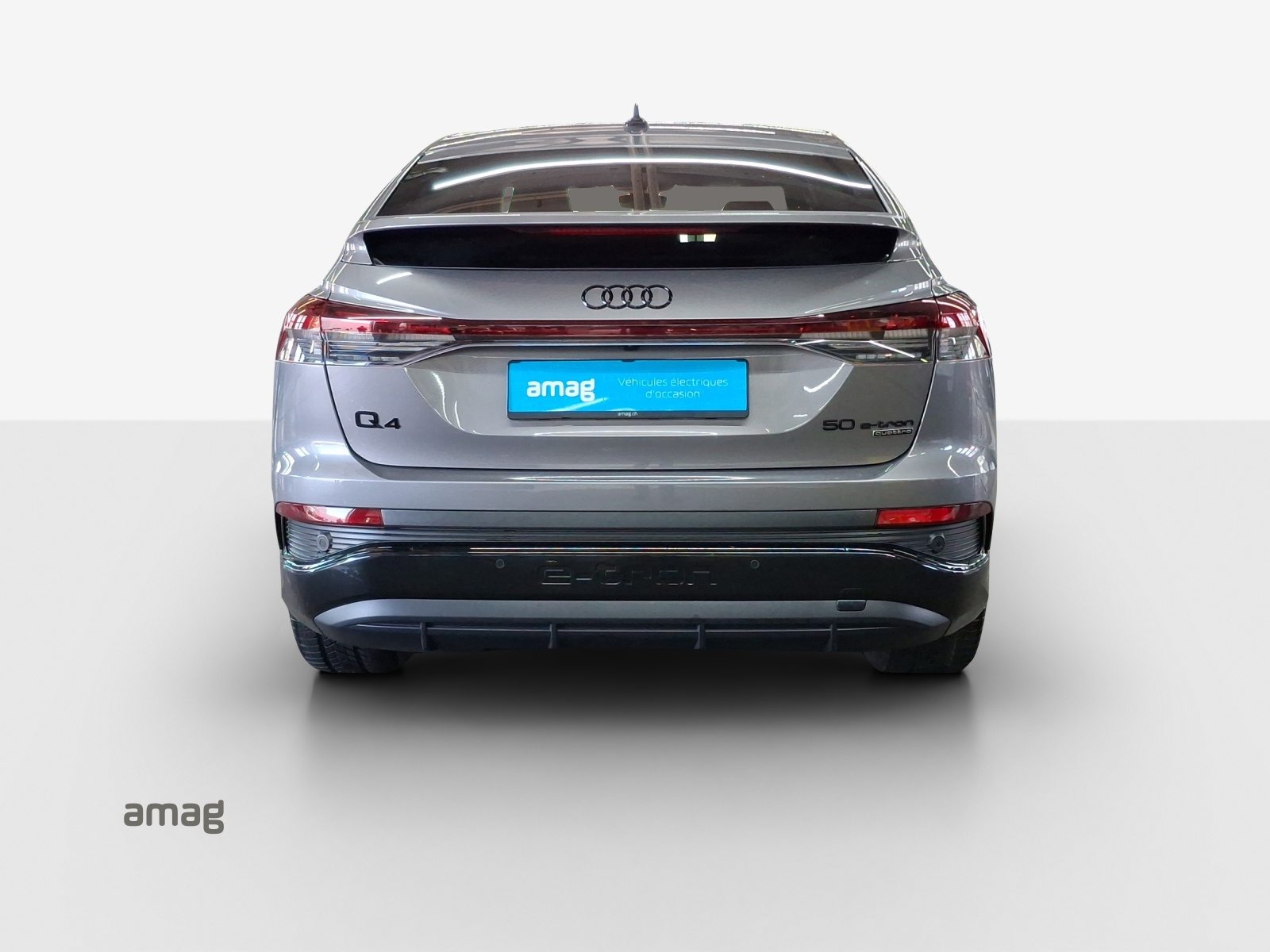 AUDI Q4 SB 50 e-tron quattro, Electric, Second hand / Used, Automatic - 4
