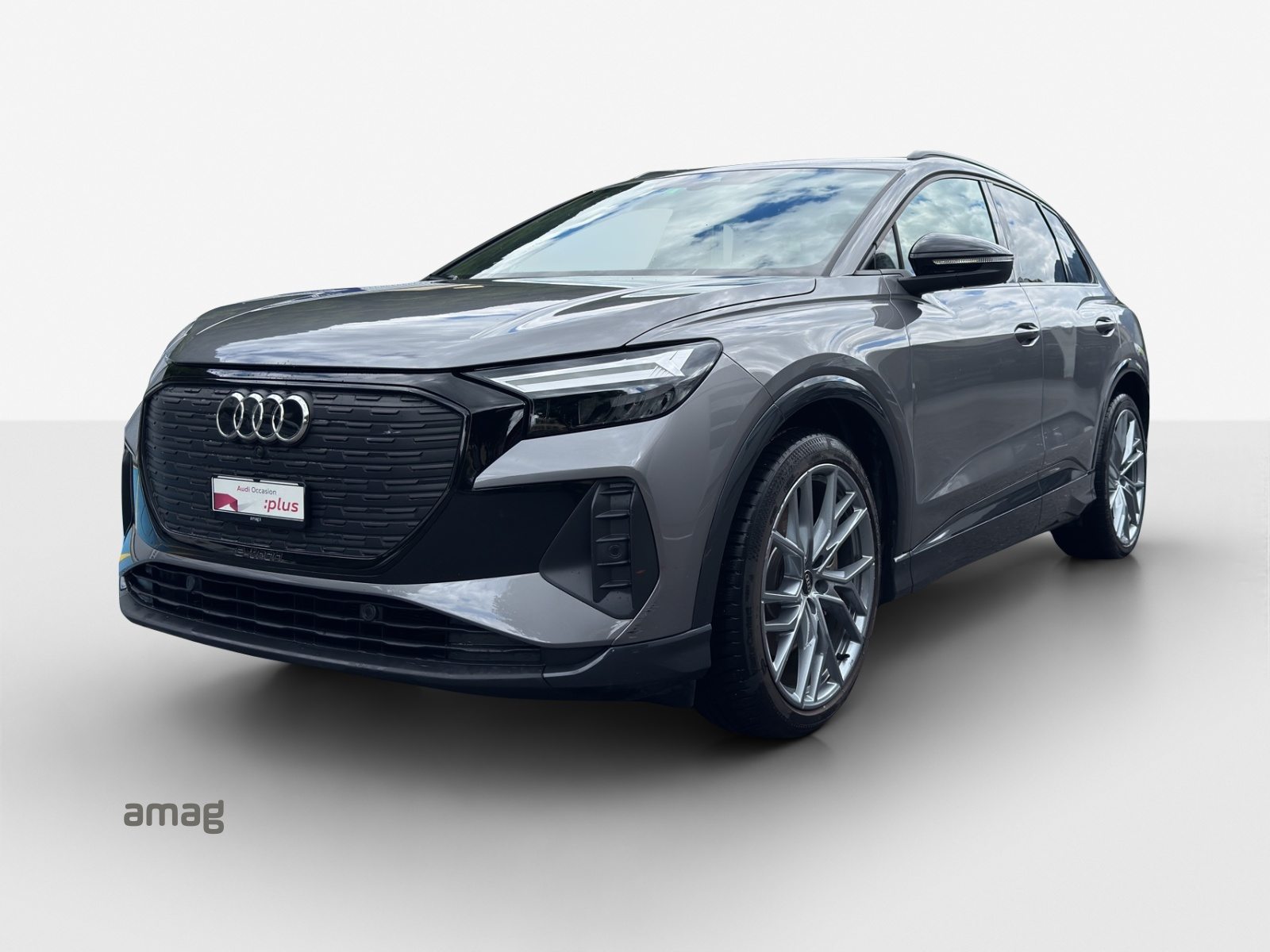 AUDI Q4 50 e-tron quattro