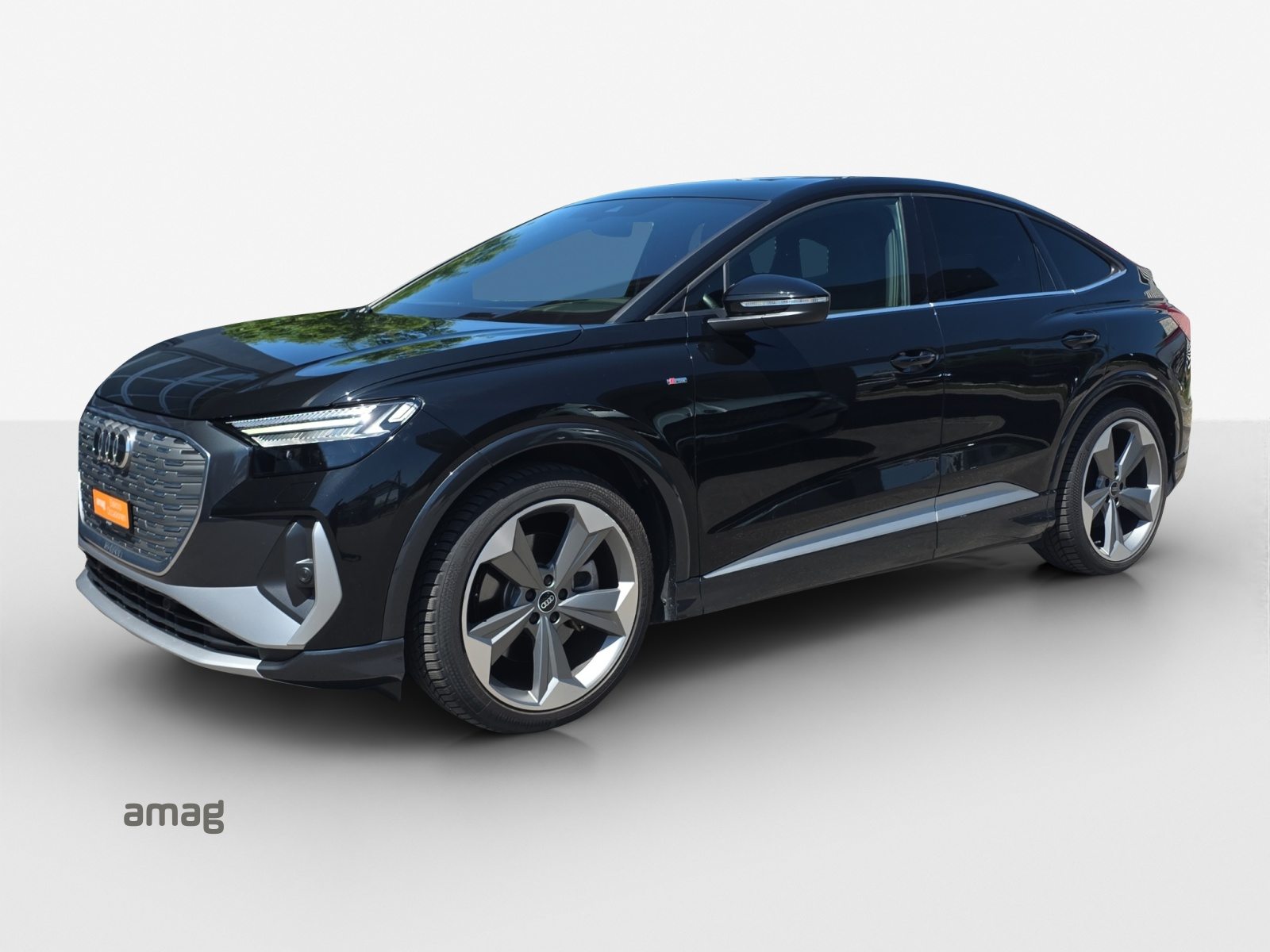 AUDI Q4 SB 40 e-tron