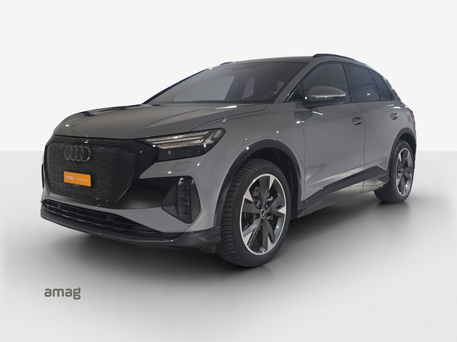 AUDI Q4 45 e-tron quattro Attraction