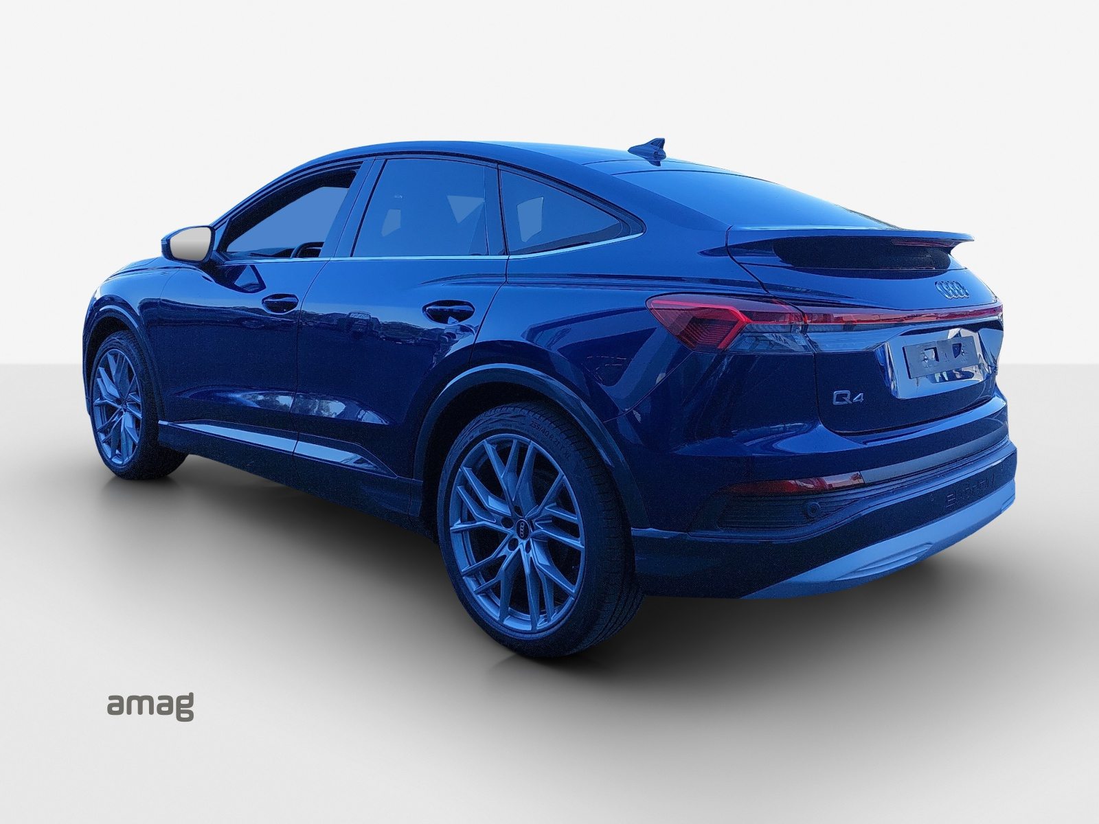 AUDI Q4 SB 50 e-tron quattro, Elektro, Occasion / Gebraucht, Automatik - 3
