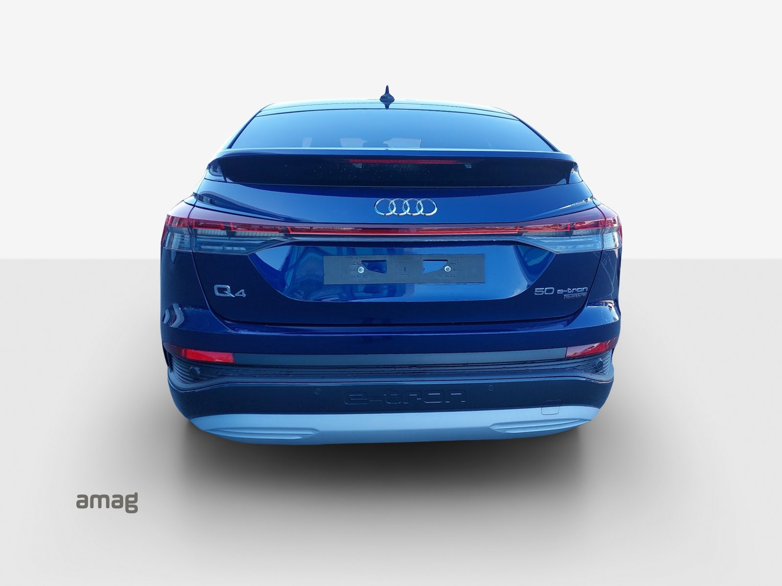 AUDI Q4 SB 50 e-tron quattro, Elektro, Occasion / Gebraucht, Automatik - 4