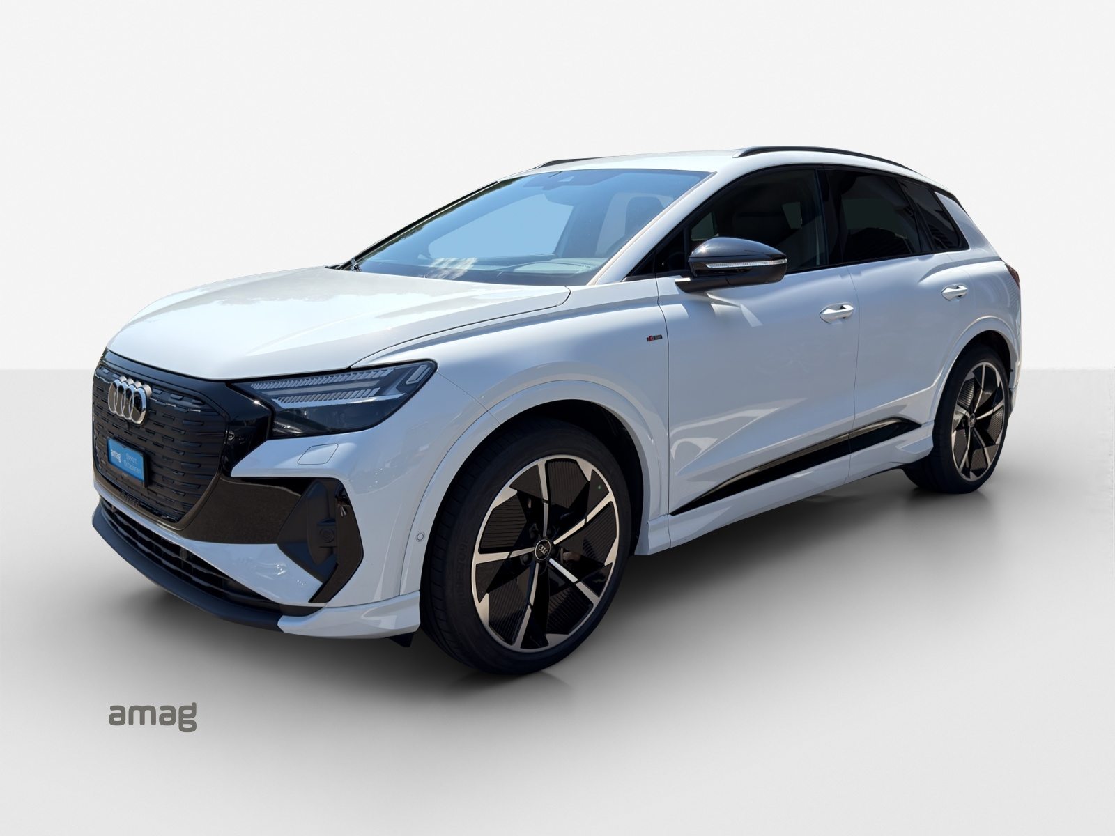AUDI Q4 50 e-tron quattro