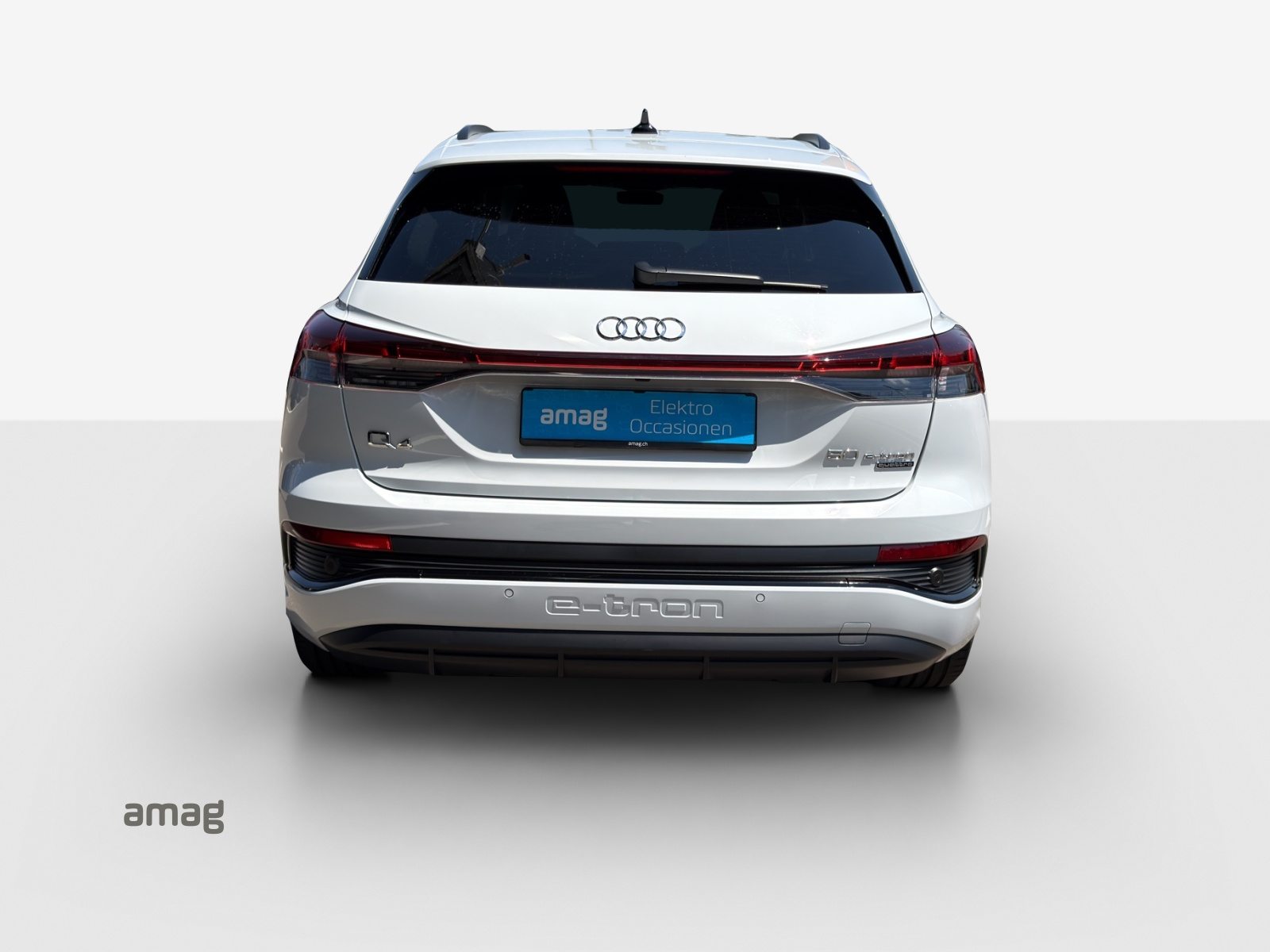 AUDI Q4 50 e-tron quattro, Elektro, Occasion / Gebraucht, Automatik - 4