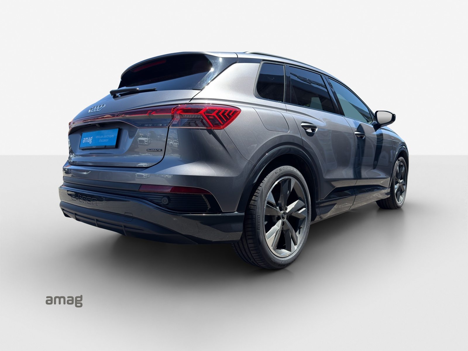 AUDI Q4 50 e-tron quattro, Elektro, Occasion / Gebraucht, Automatik - 6
