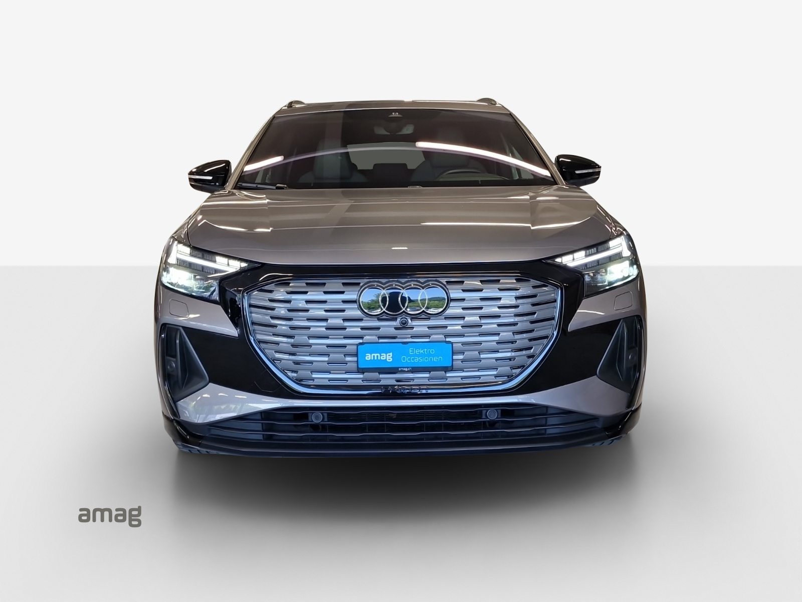 AUDI Q4 50 e-tron quattro, Elektro, Occasion / Gebraucht, Automatik - 7