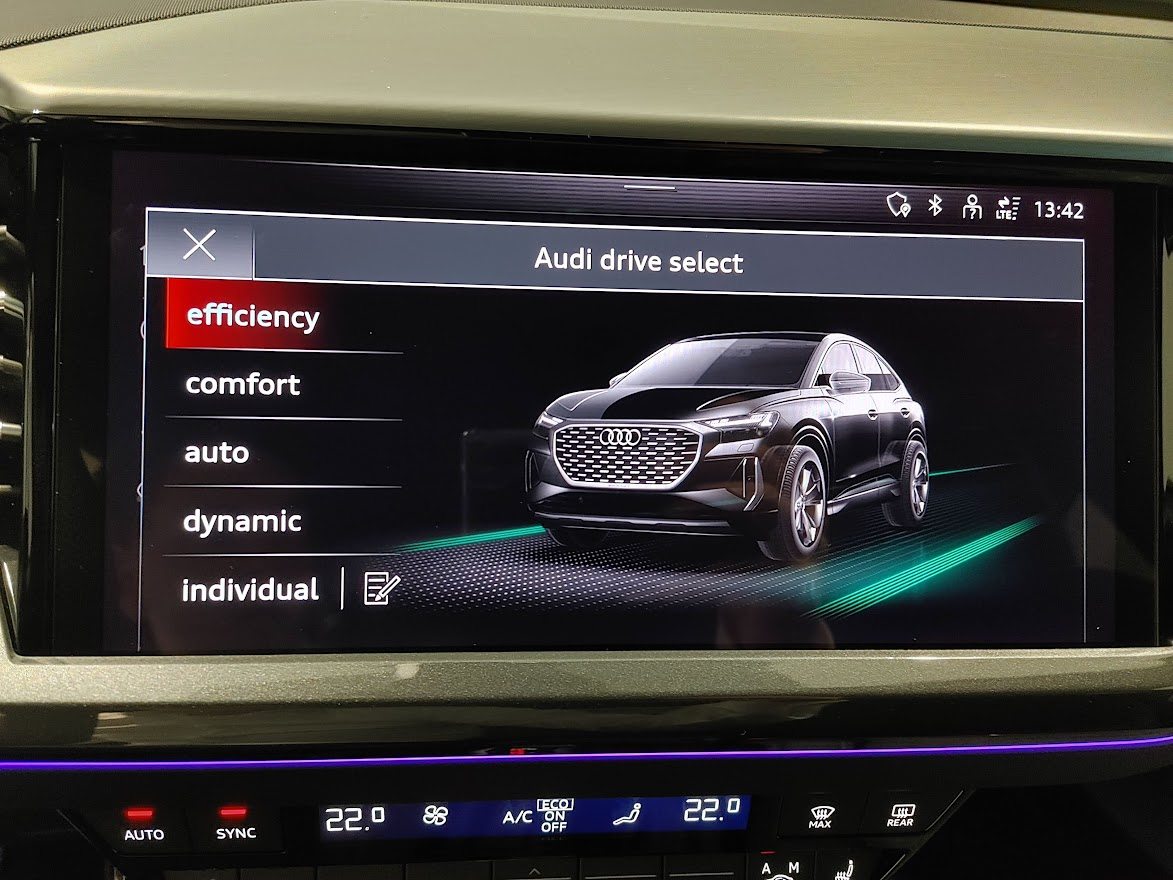 AUDI Q4 SB 50 e-tron quattro, Elettrica, Occasioni / Usate, Automatico - 6